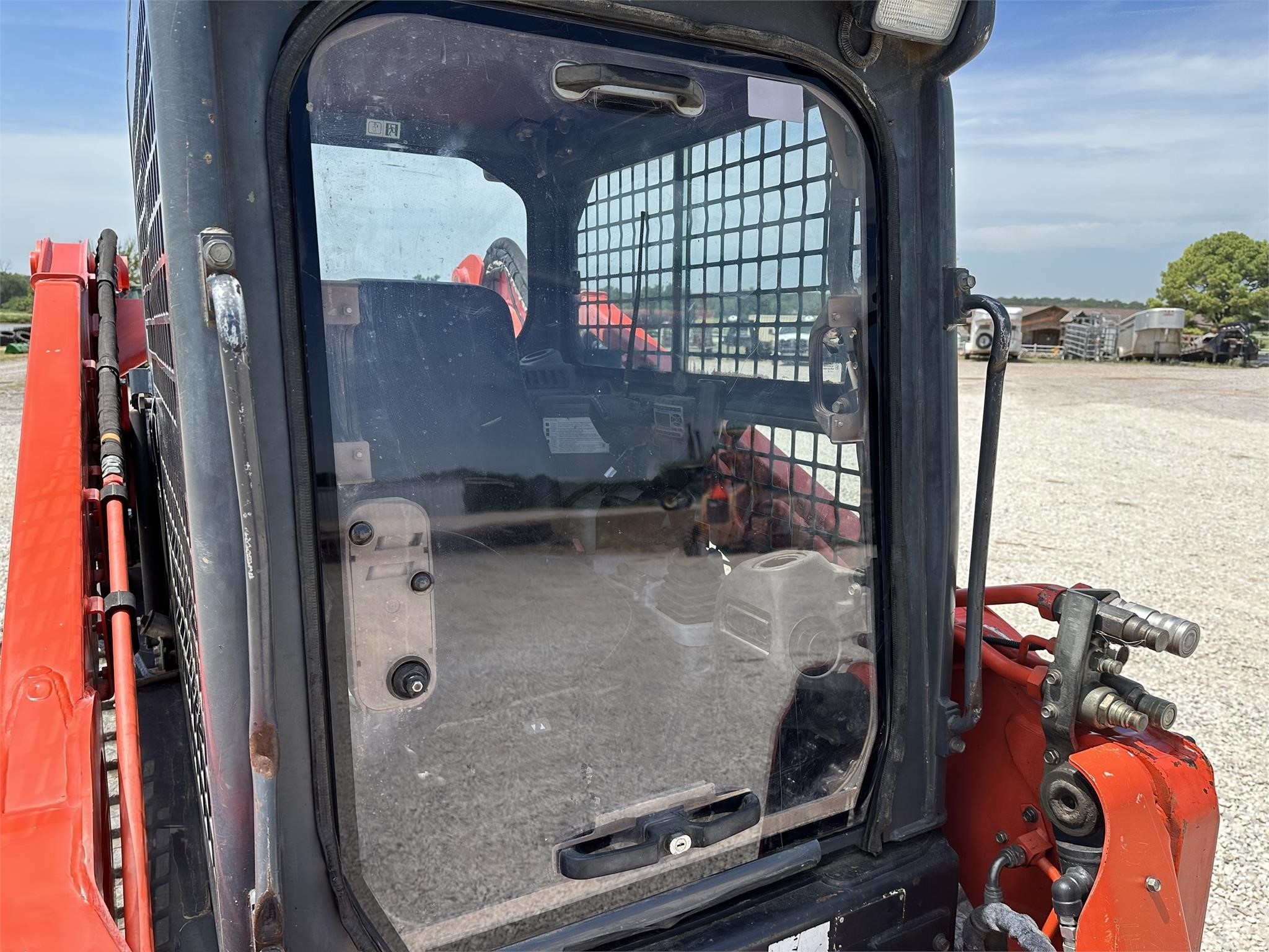 gallery 2016 Kubota SVL90-2 Skid Steer