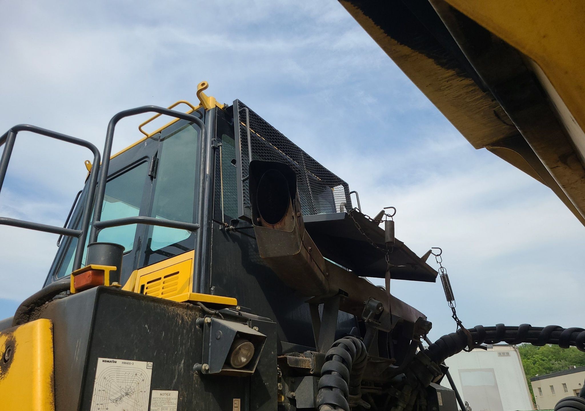 gallery 2013 Komatsu HM400-3 haul truck