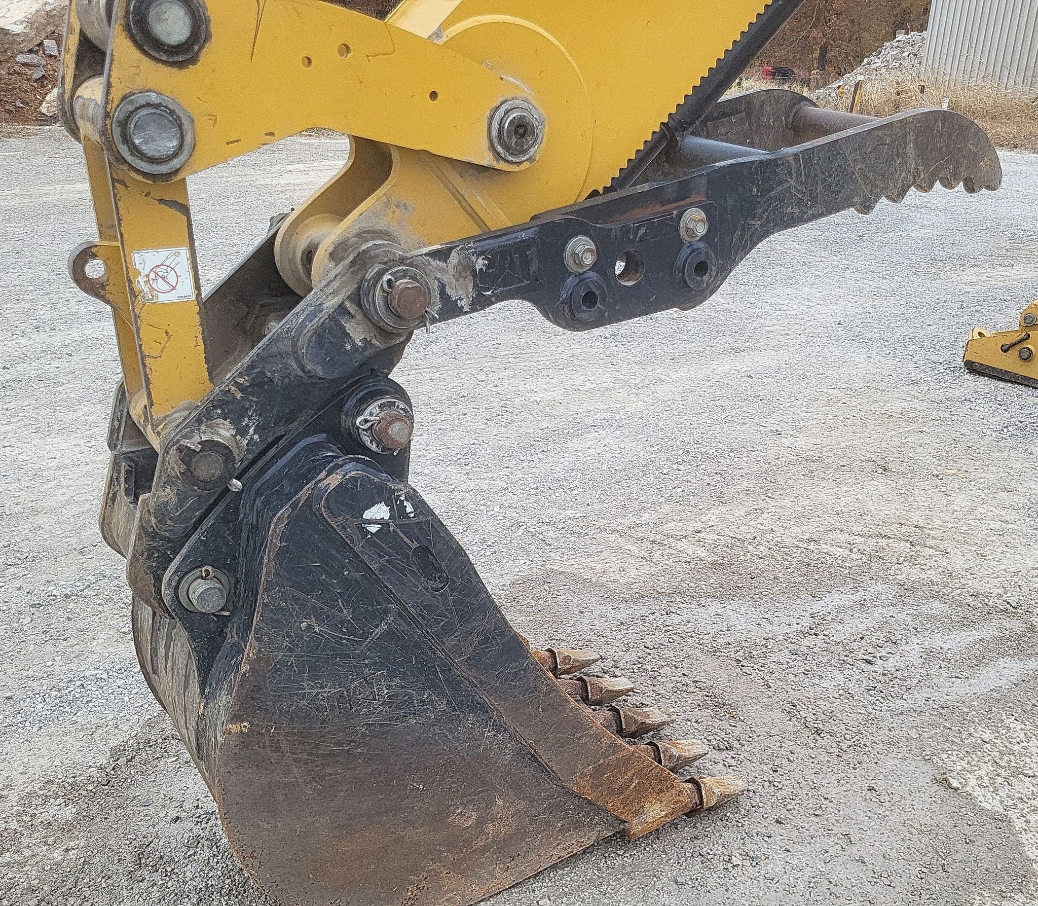 gallery 2018 Caterpillar 420F2 backhoe