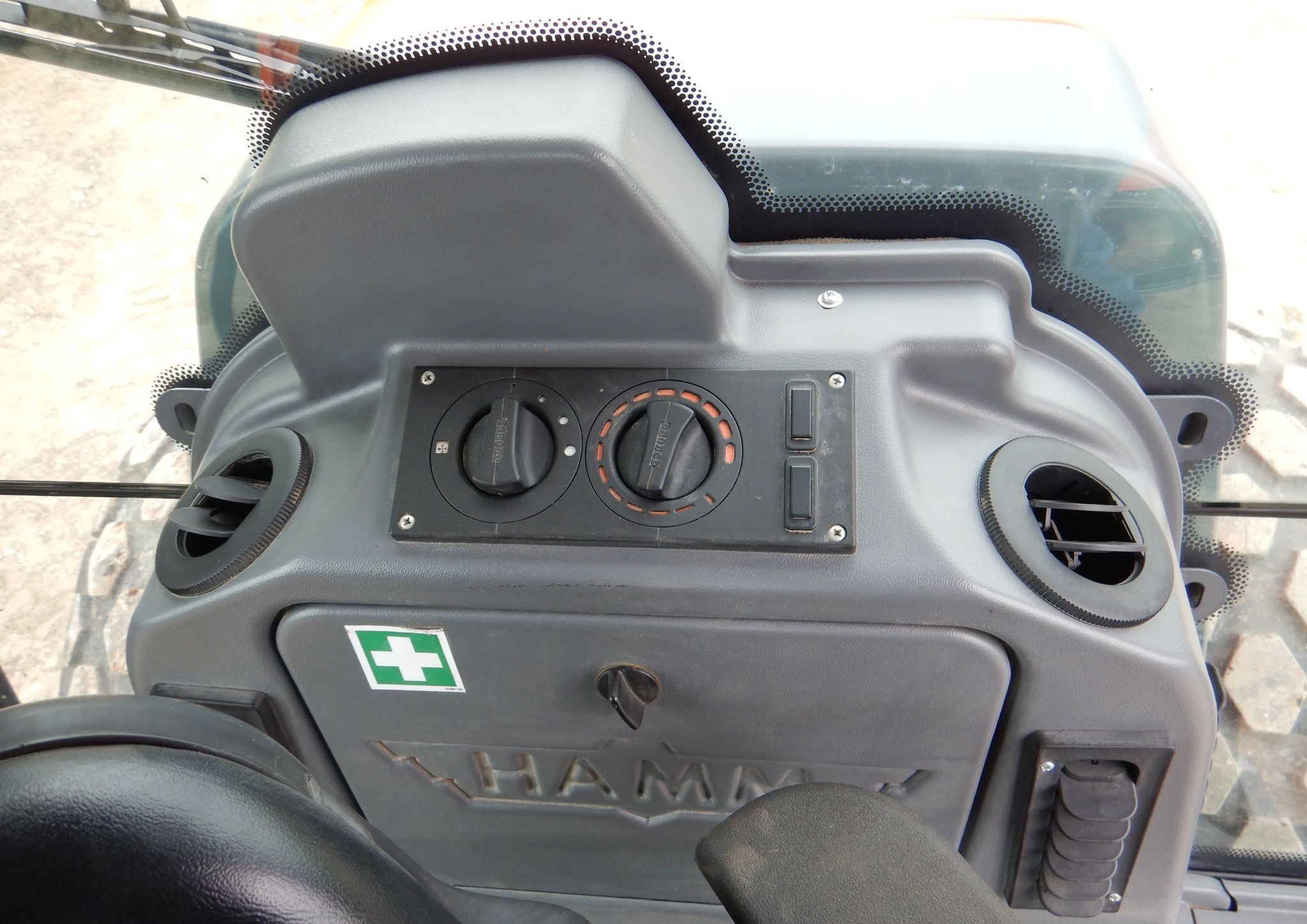 gallery 2016 Hamm H11I vibratory roller