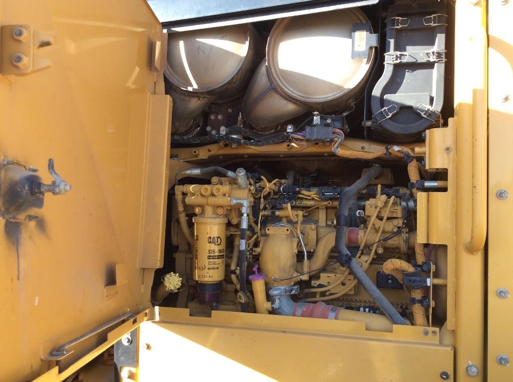 gallery 2015 Caterpillar 140M3AWD Motor Grader