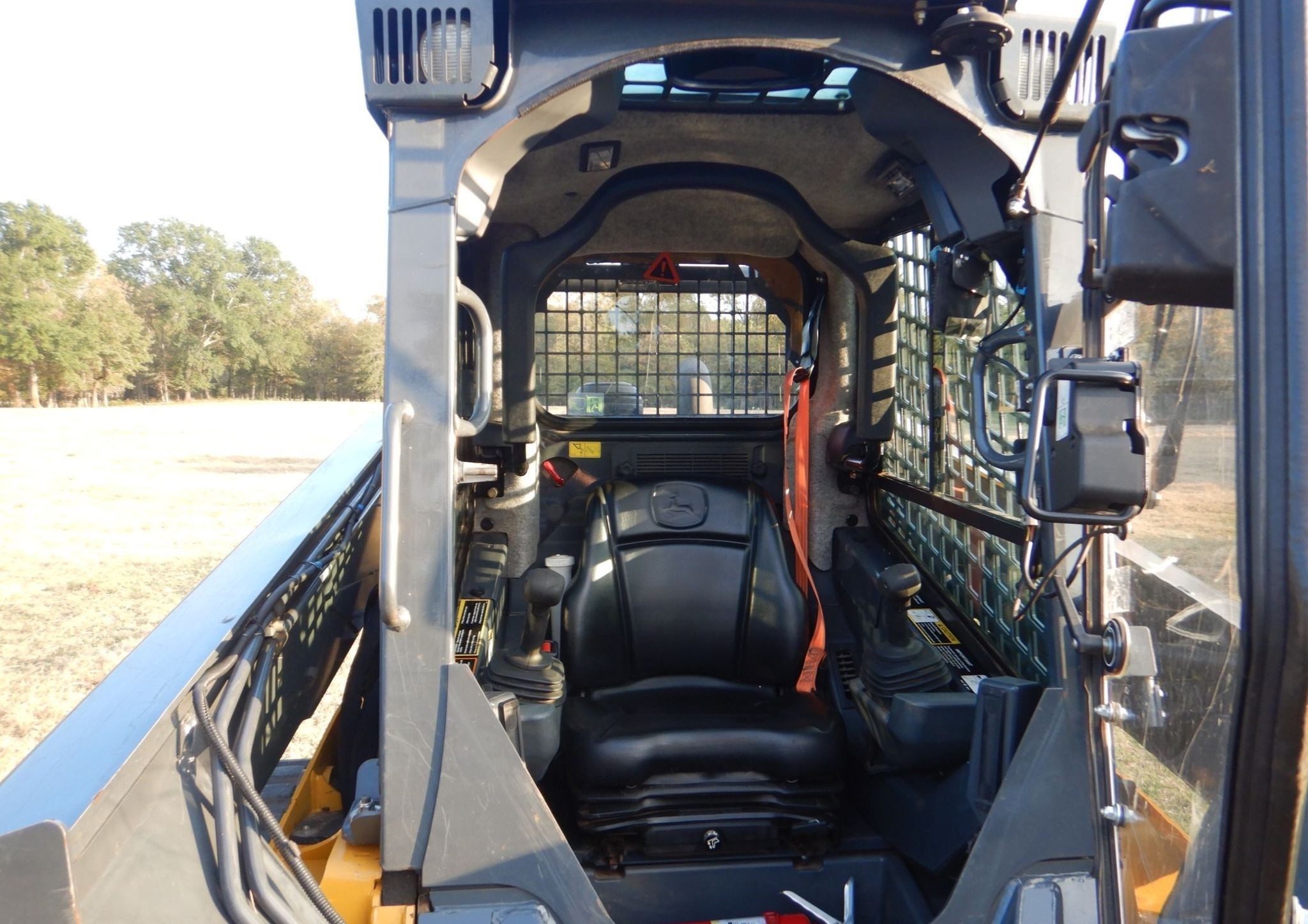 gallery 2018 John Deere 333G tracked skid steer loader