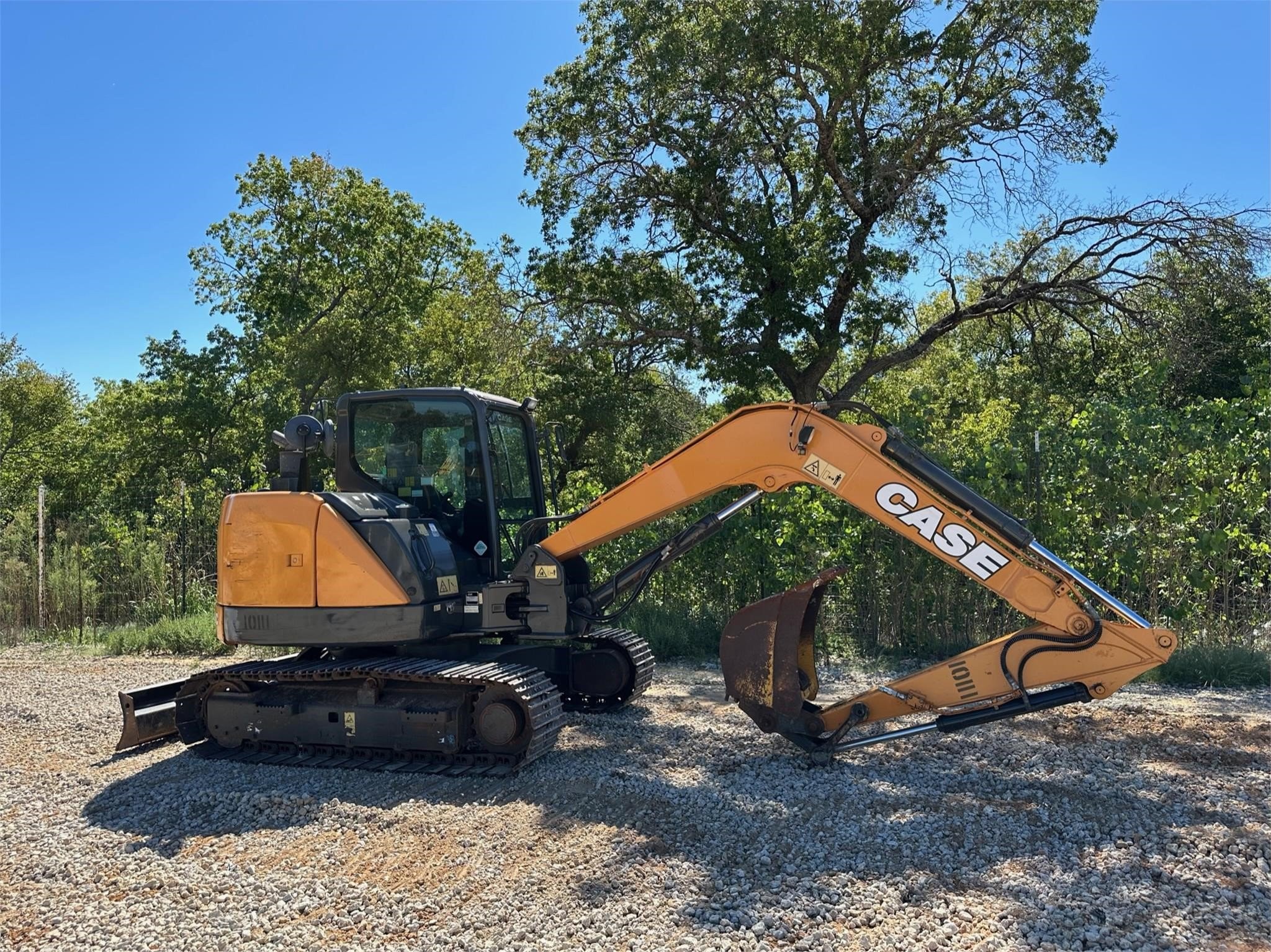gallery 2019 CASE CX80C