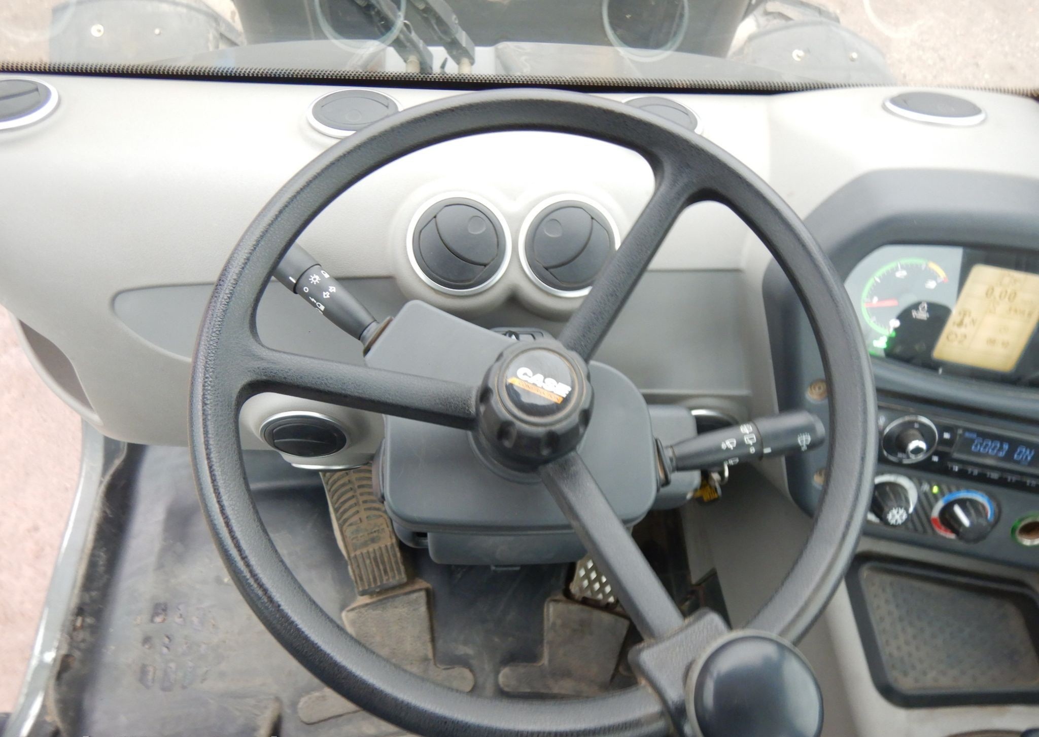 gallery 2018 Case 321F wheel loader