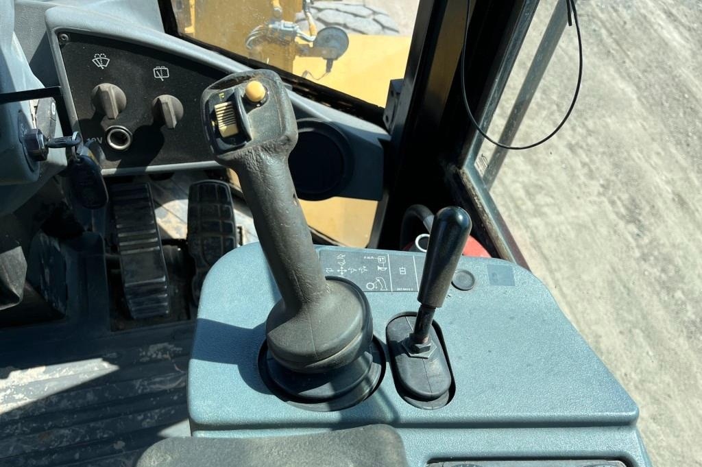 gallery 2008 Caterpillar 938H Wheel Loader