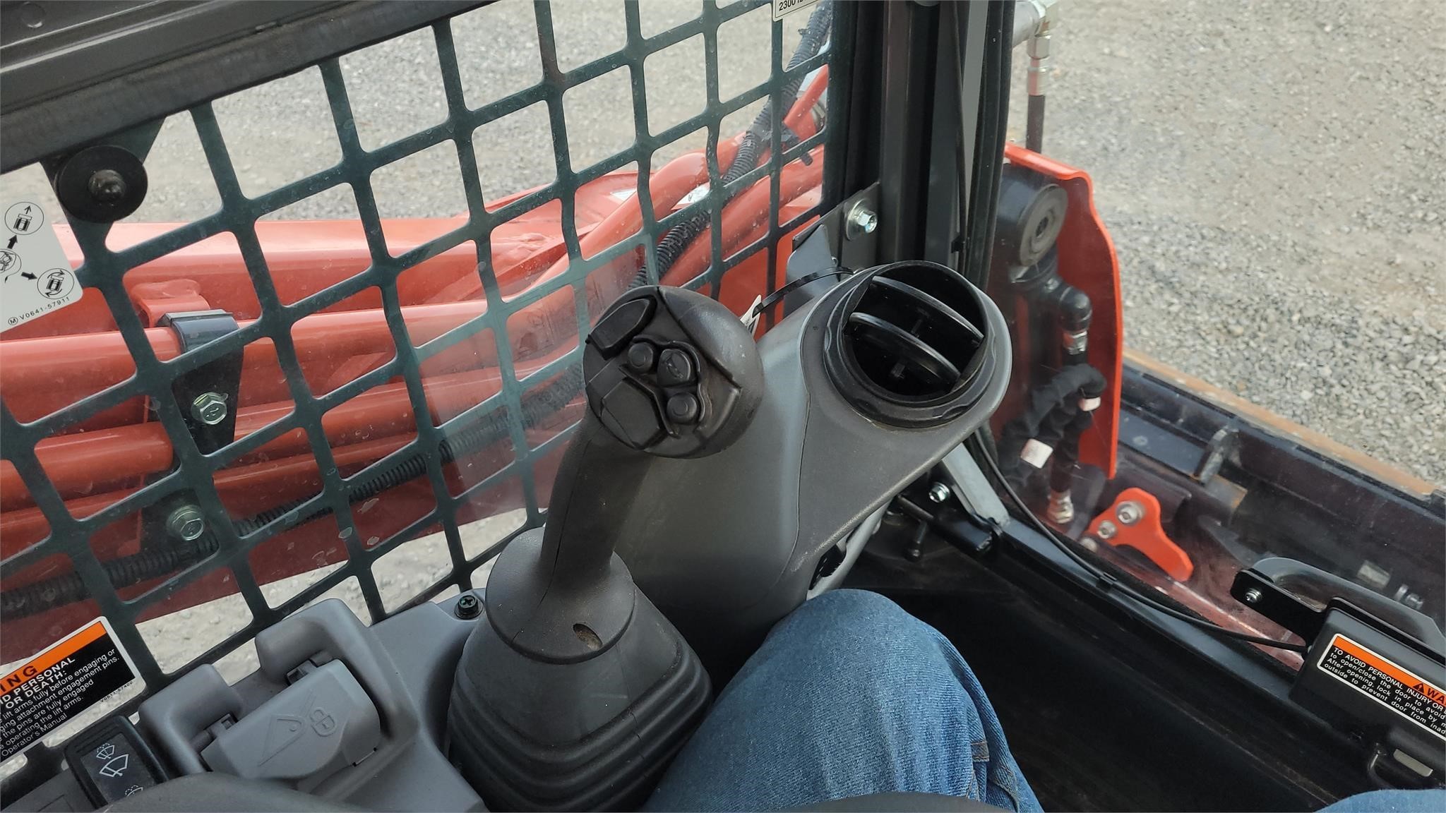 gallery 2021 KUBOTA SVL75-2 SKID STEER