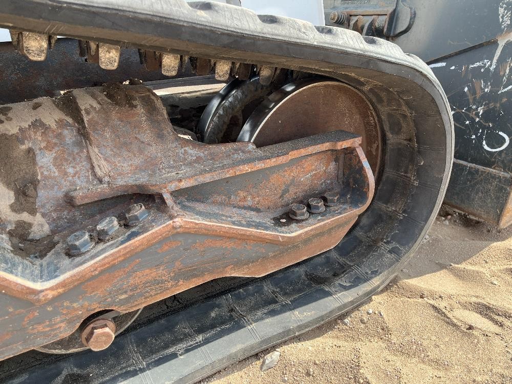 gallery 2019 Bobcat T770 Compact Track Loader