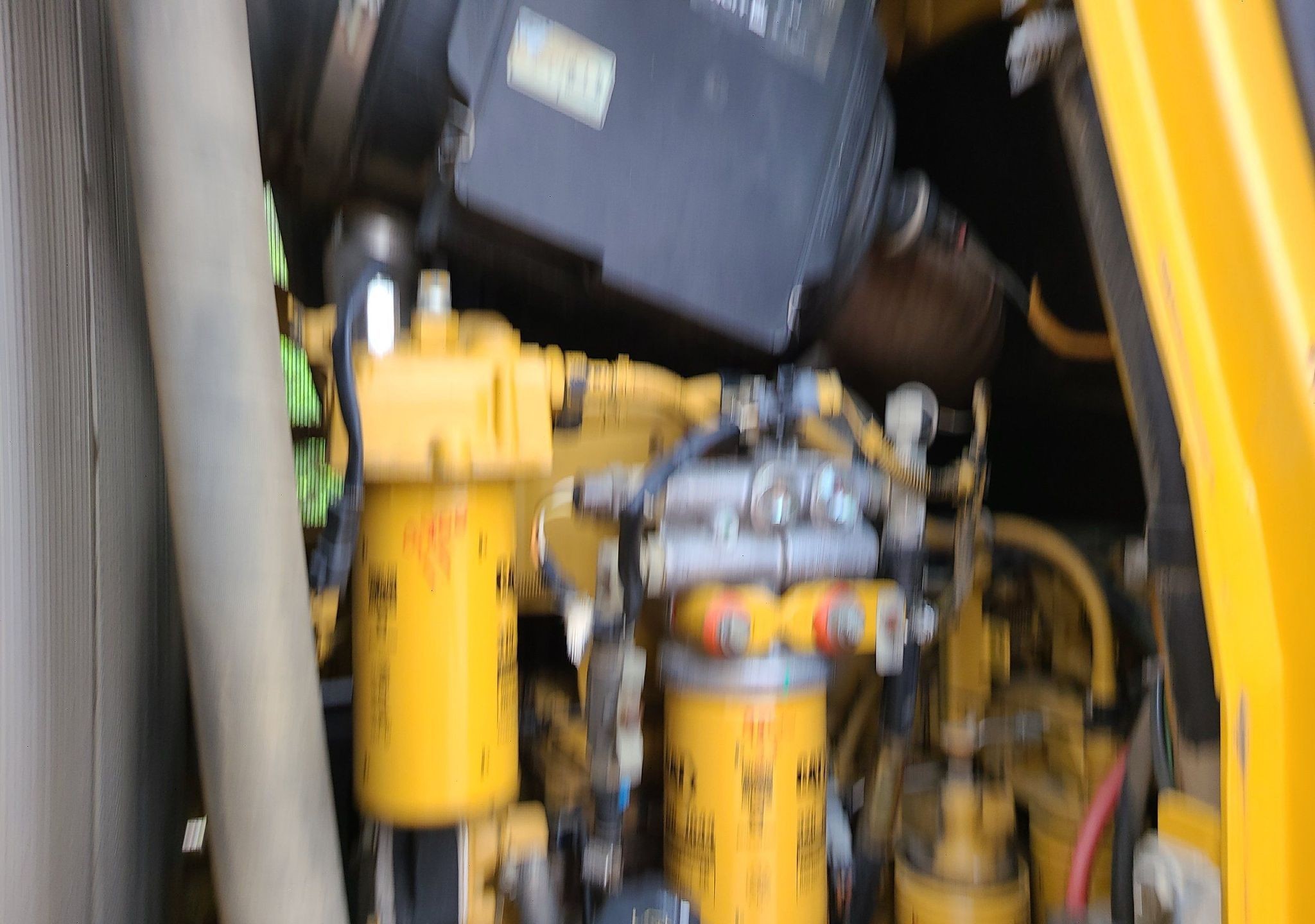 gallery 2008 Caterpillar 963D track loader