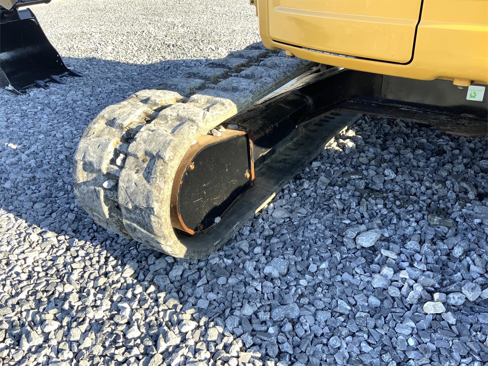 gallery 2017 CATERPILLAR 305.5E2 CR