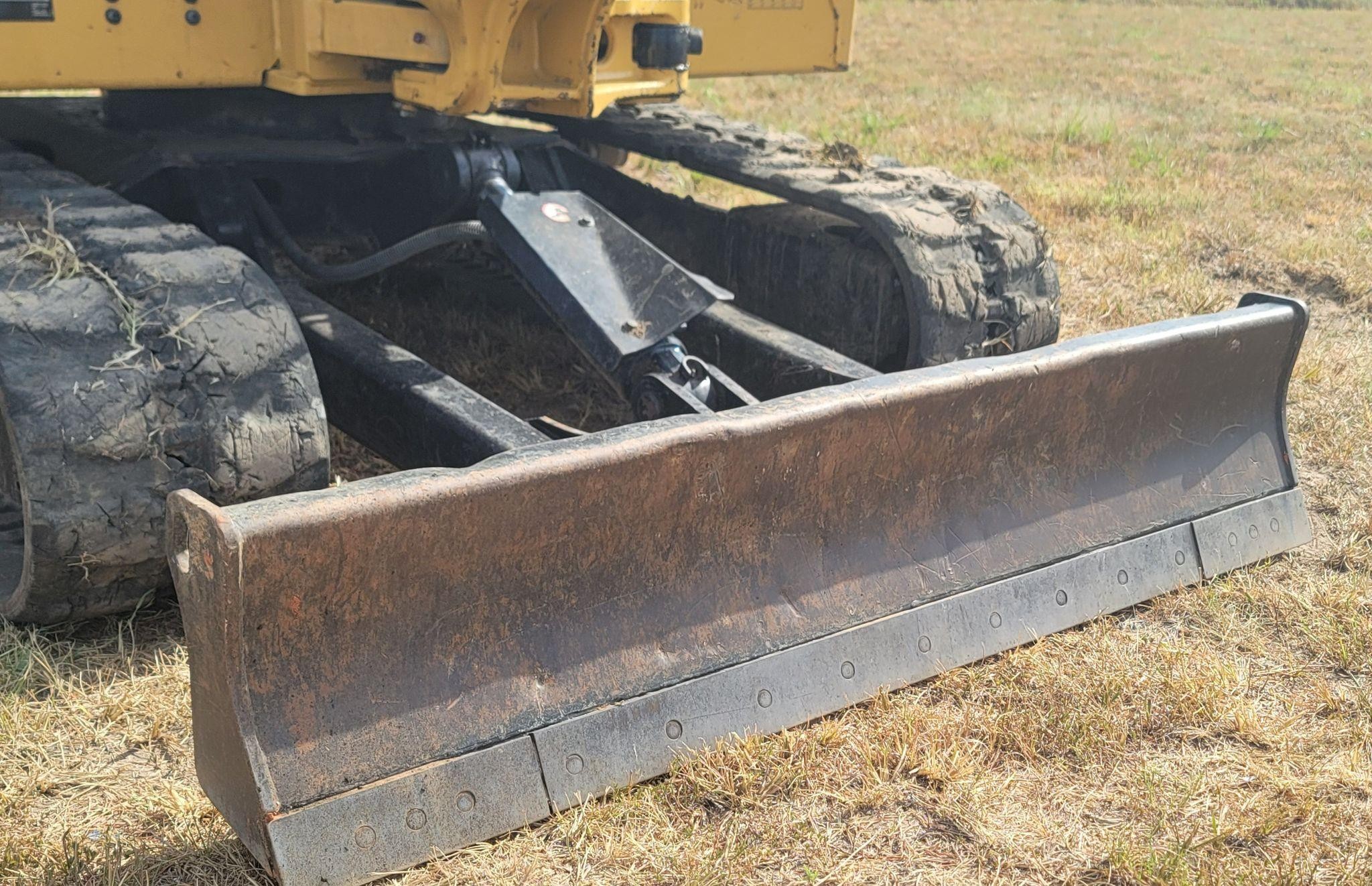 gallery 2019 Caterpillar 306CR  mini excavator