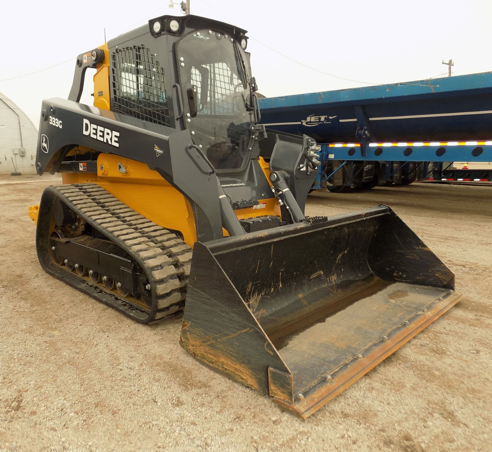 gallery 2019 John Deere 333G tracked skid steer loader1