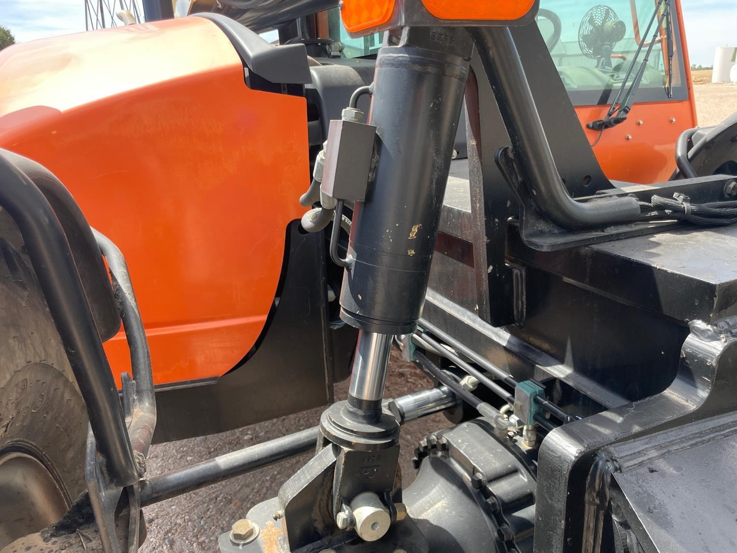 gallery 2013 JLG G1055A 4x4x4