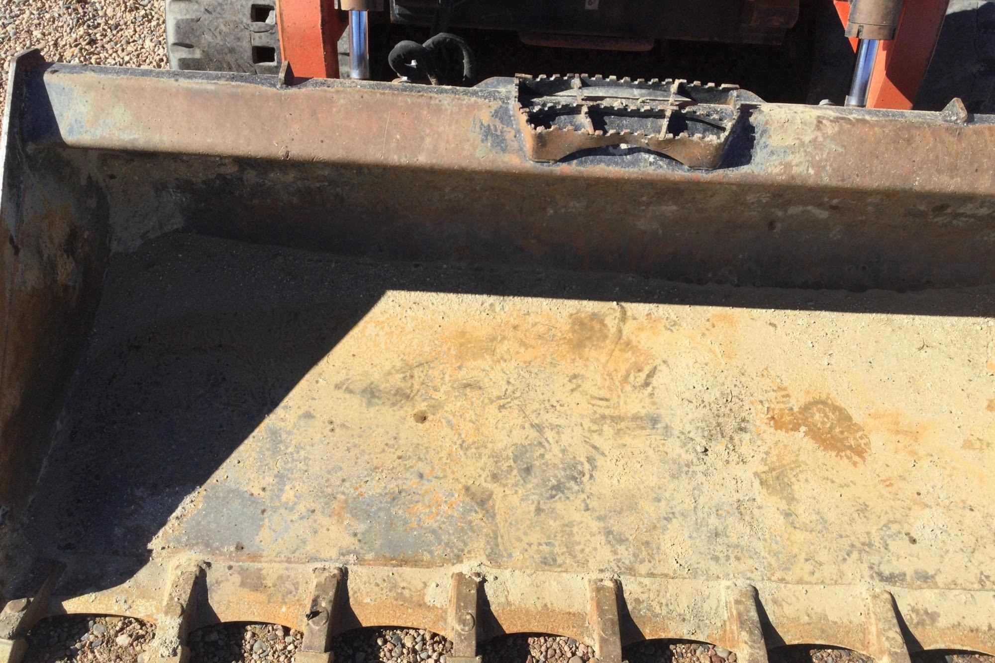 gallery 2022 Kubota SVL97-2 Compact Track Loader