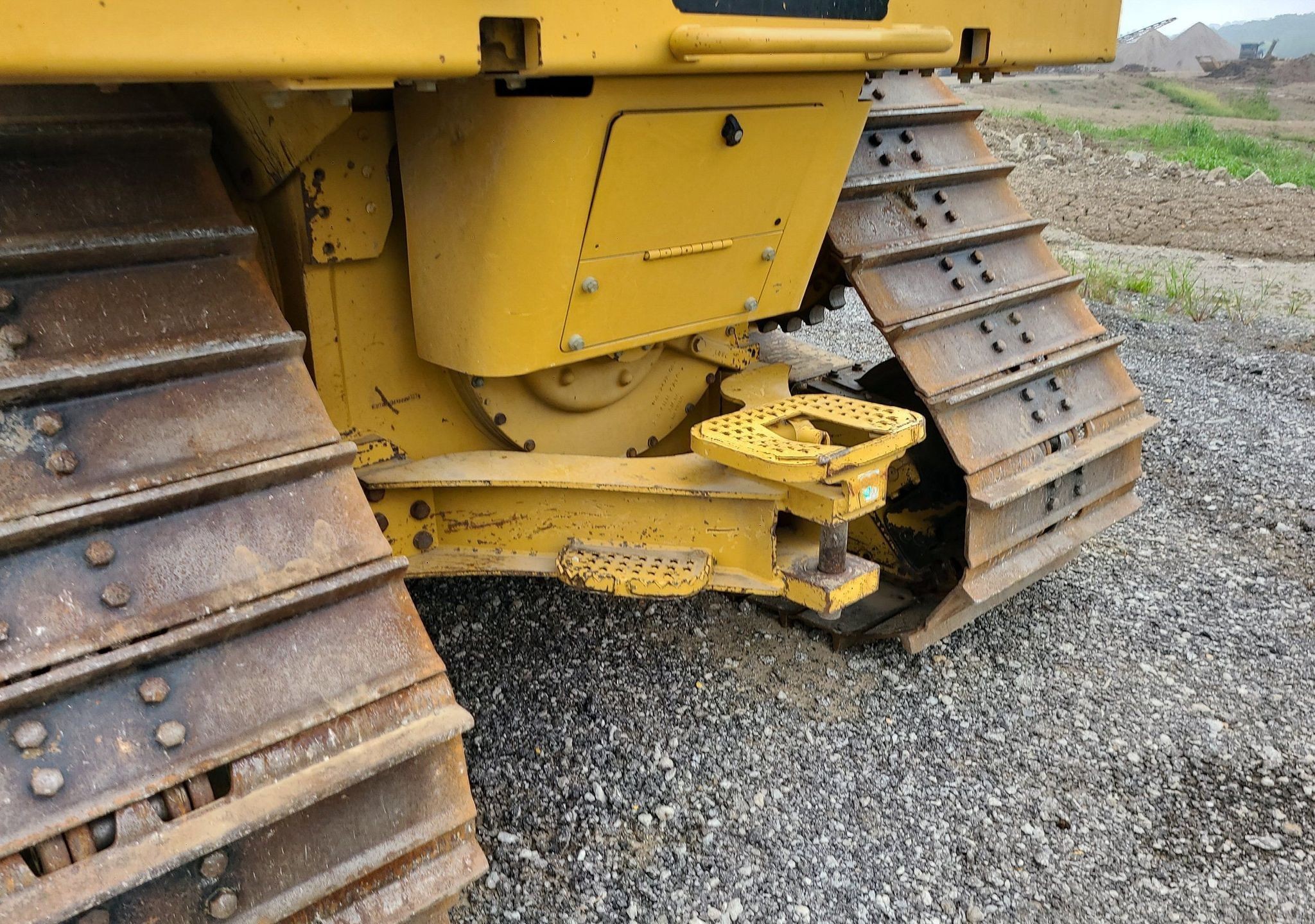 gallery 2010 Caterpillar D6N LGP dozer