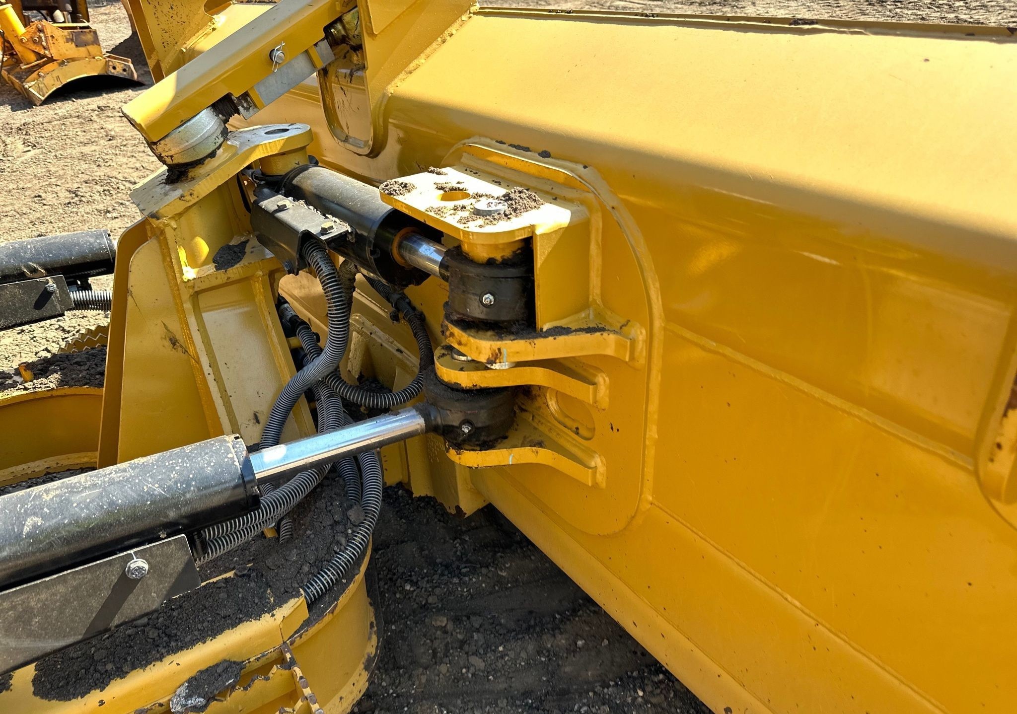 gallery 2019 Caterpillar D5K2 LGP dozer