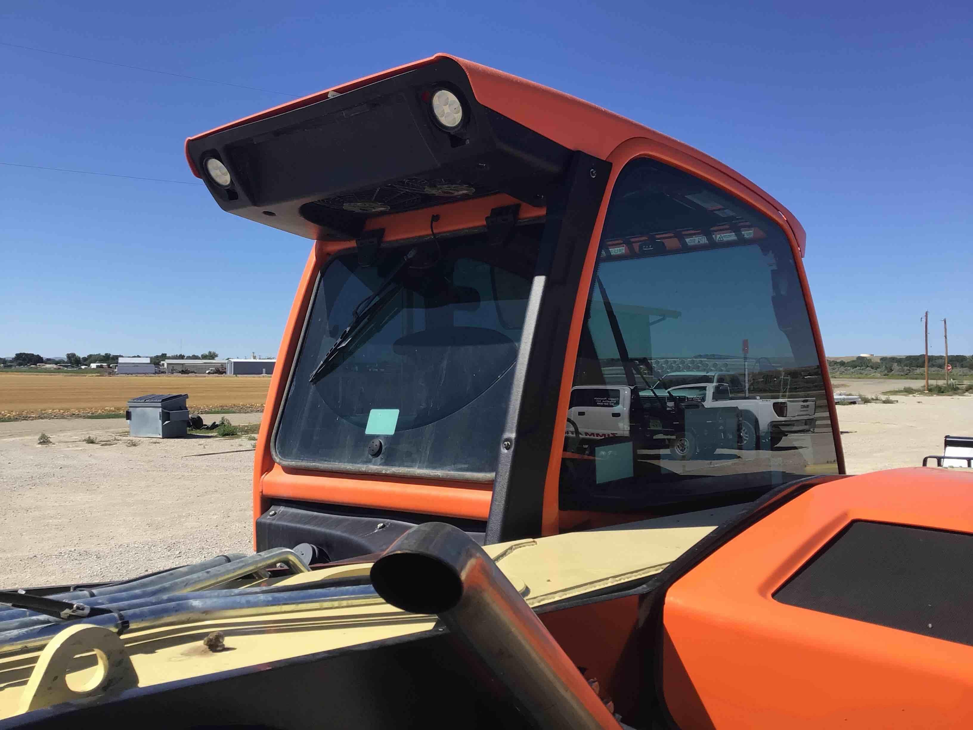 gallery 2018 JLG 925 4x4x4 Telehandler