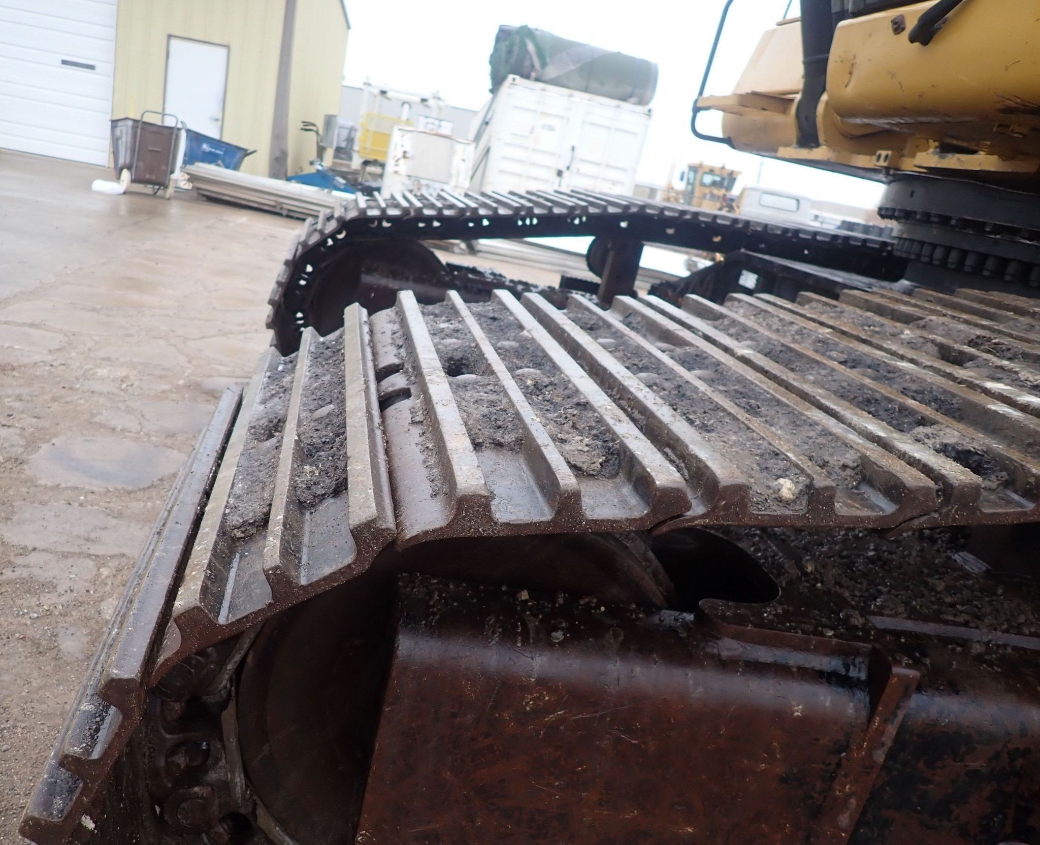 gallery 2011 Caterpillar 345D L excavator