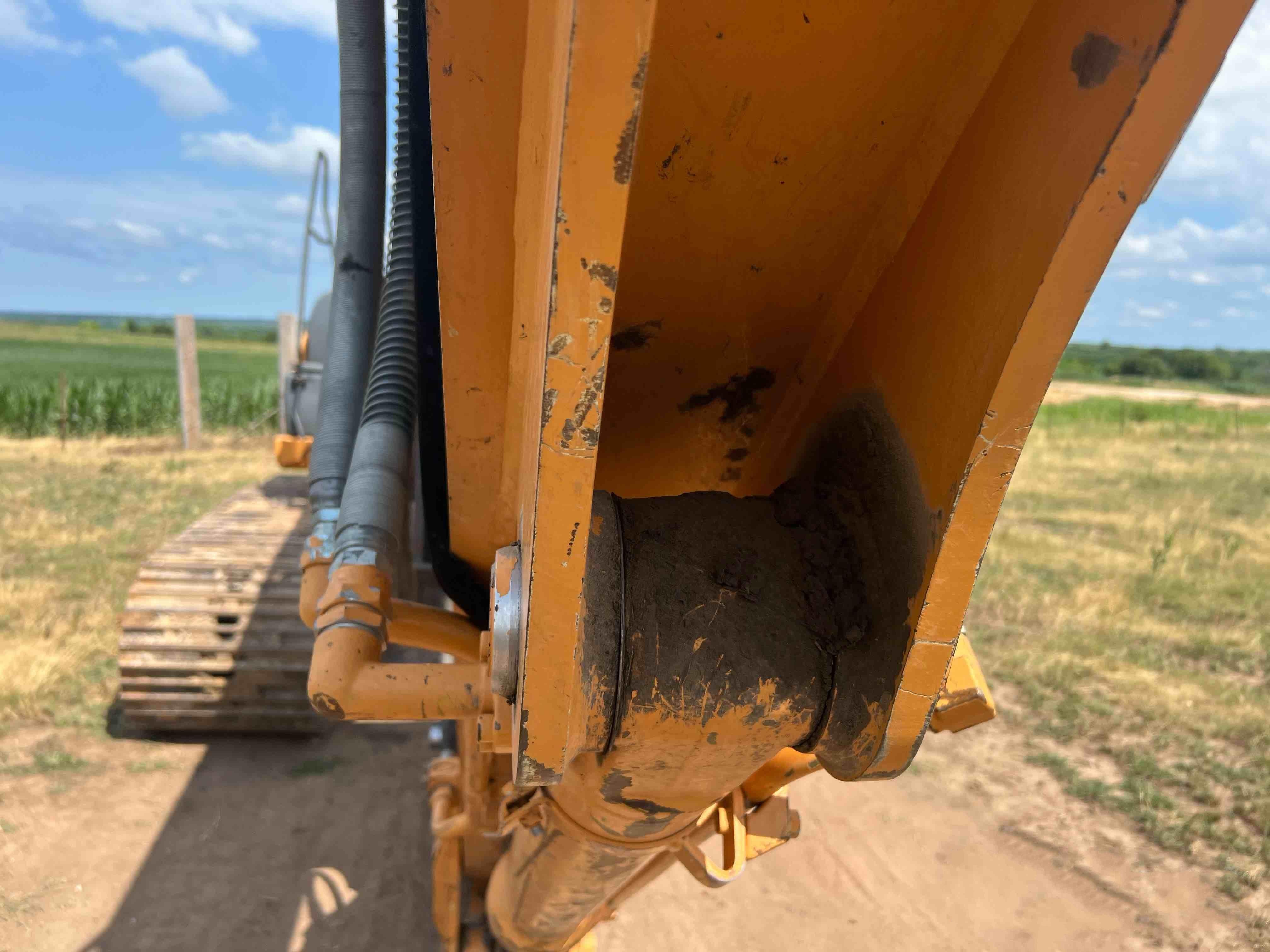 gallery 2012 Case CX210B Excavator