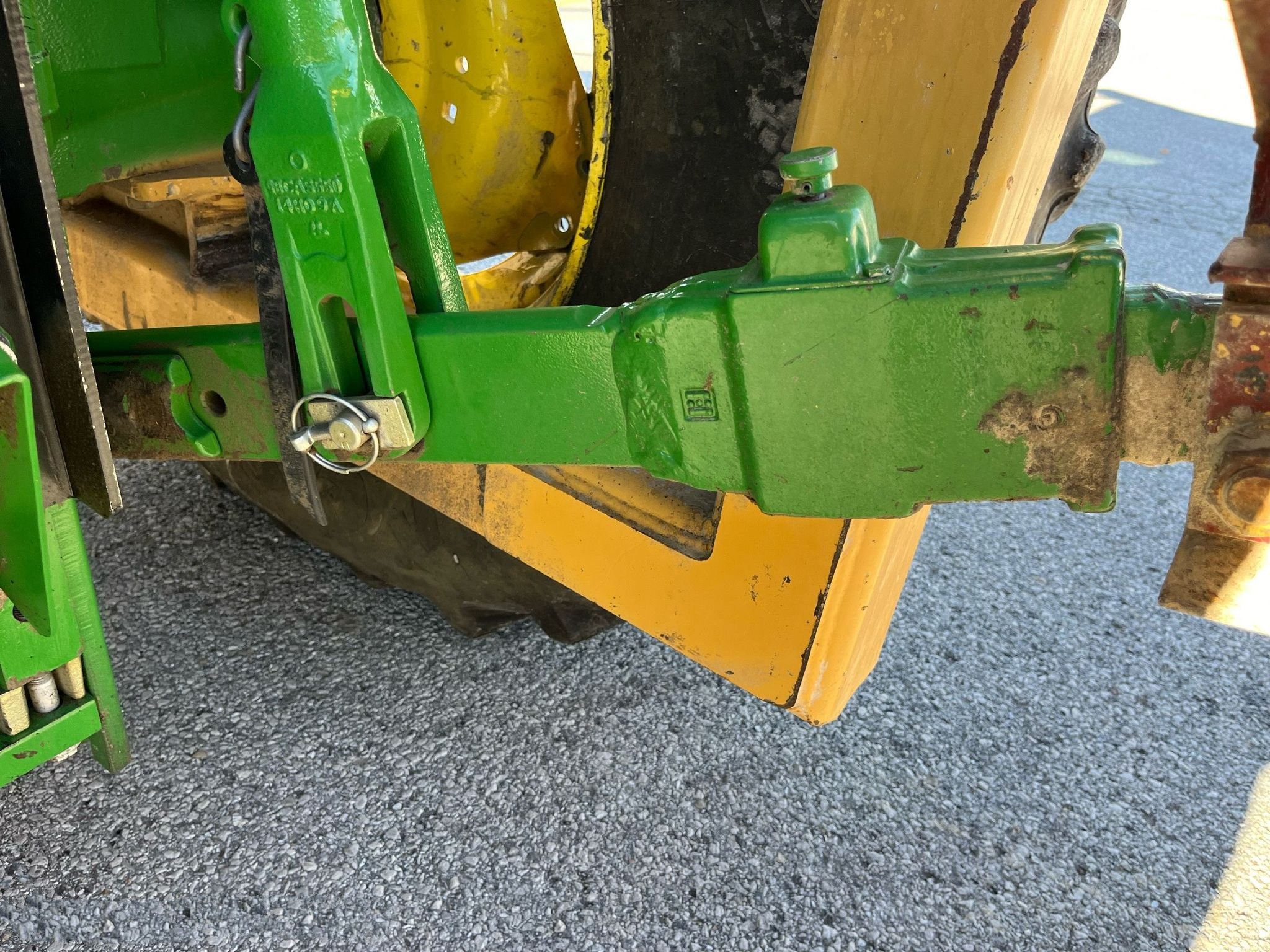 gallery 2015 John Deere 6125M MFWD tractor