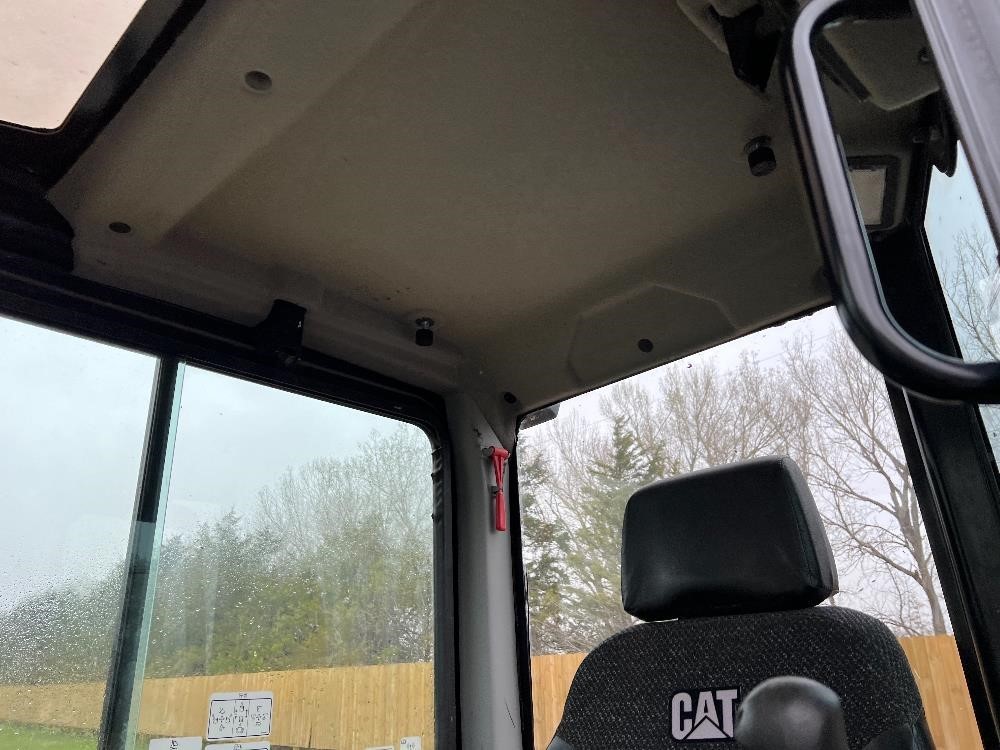 gallery 2018 Caterpillar 305.5E2 Mini Excavator