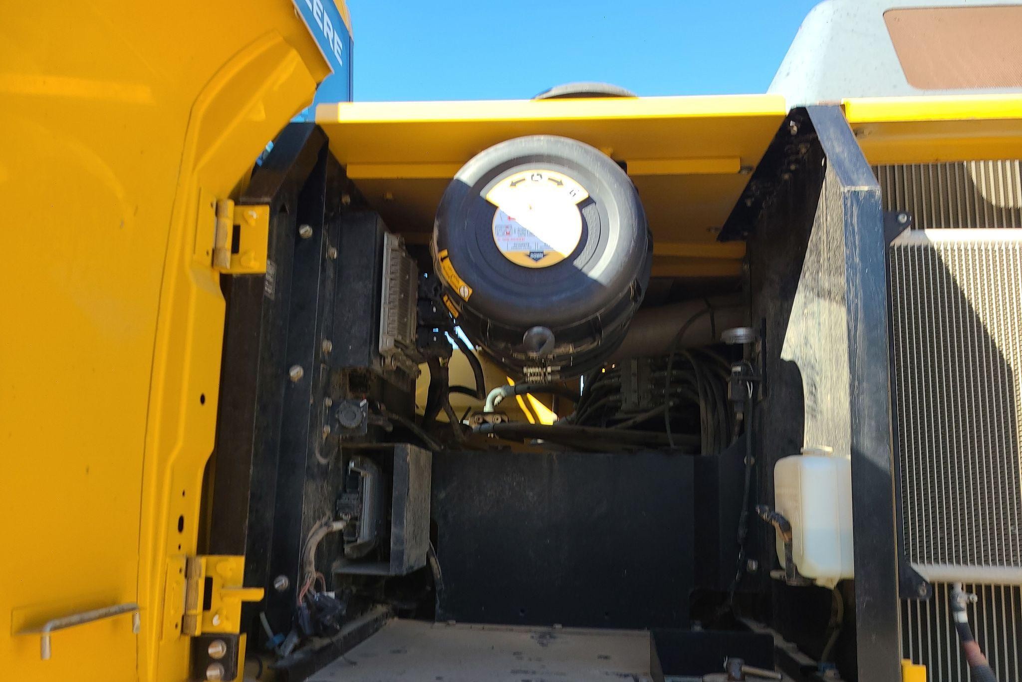 gallery 2014 John Deere 350G LC excavator