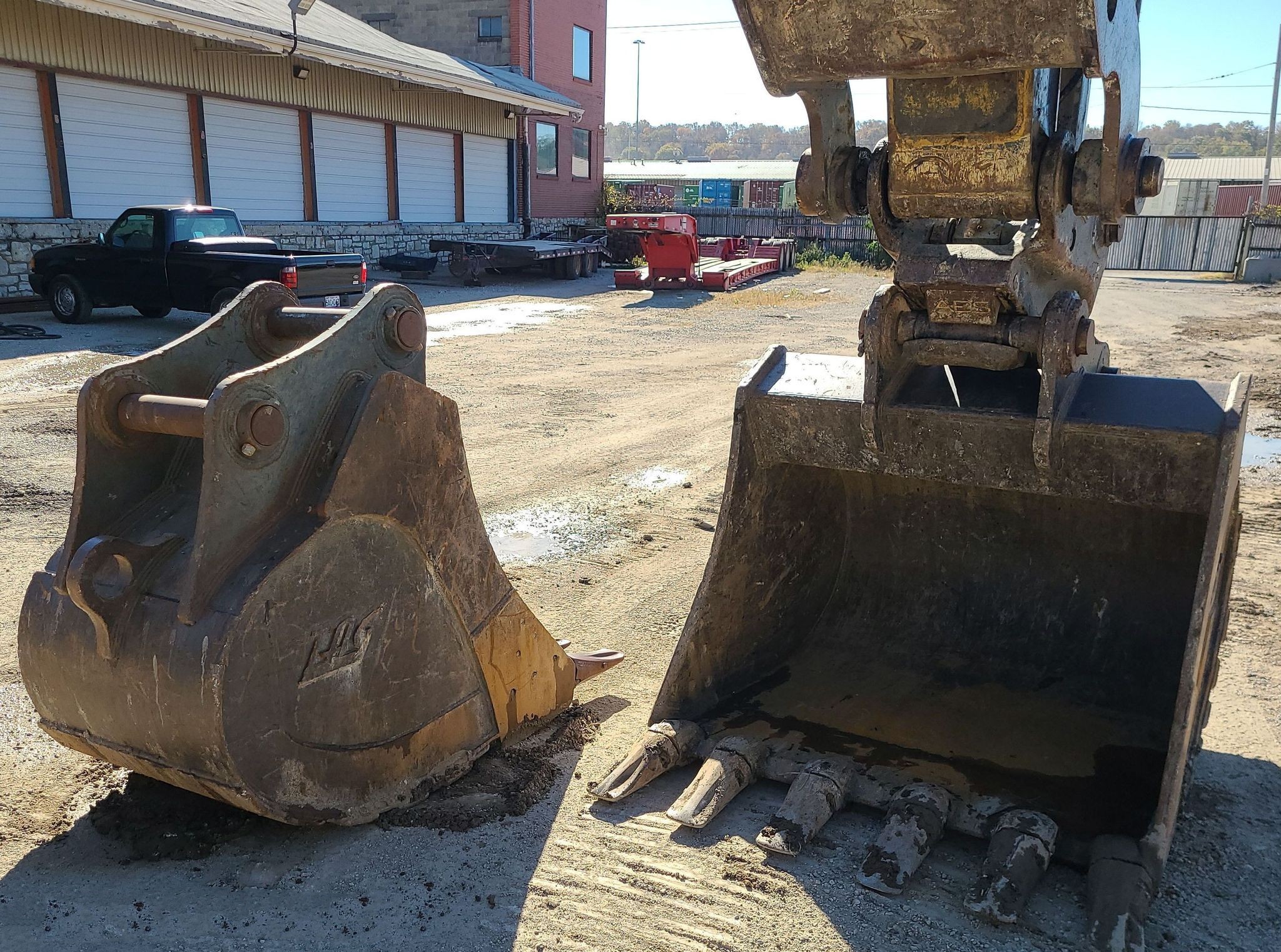 gallery 2014 John Deere 350G LC excavator