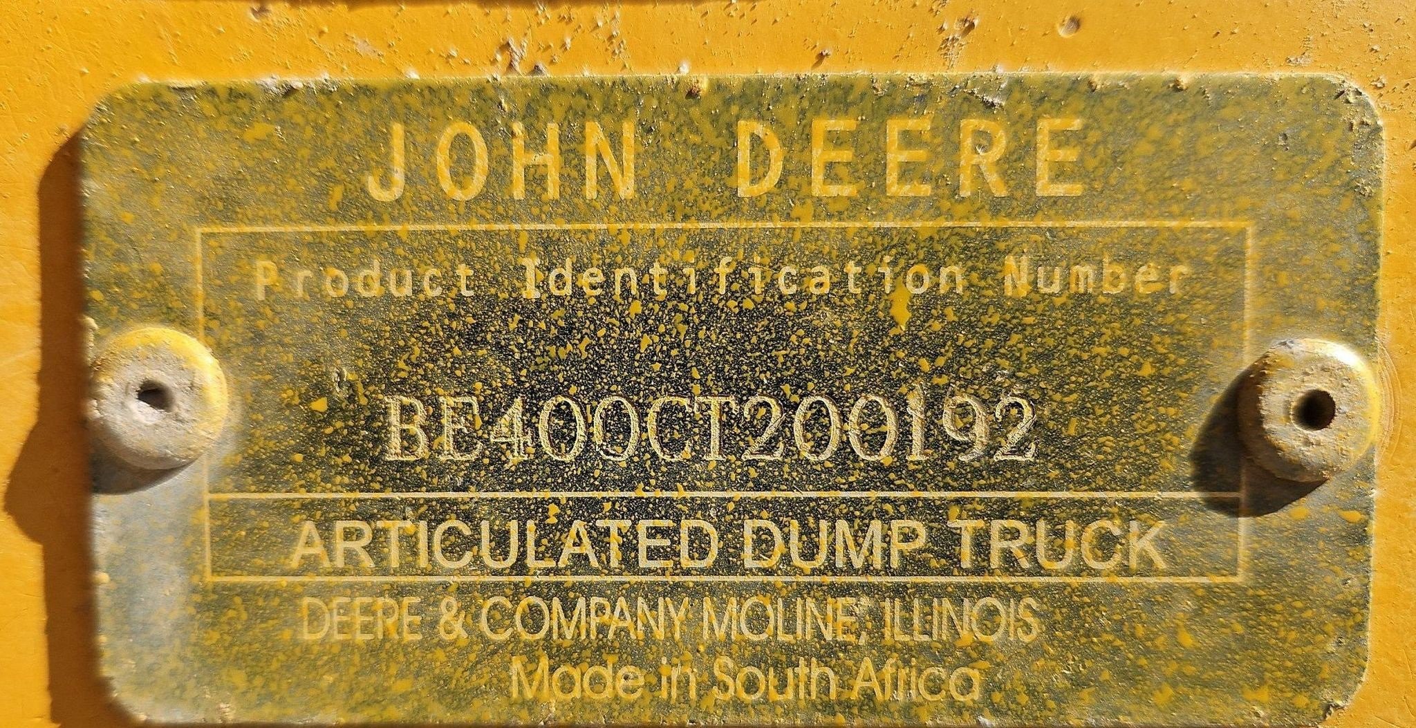 gallery 2000 John Deere 400C haul truck