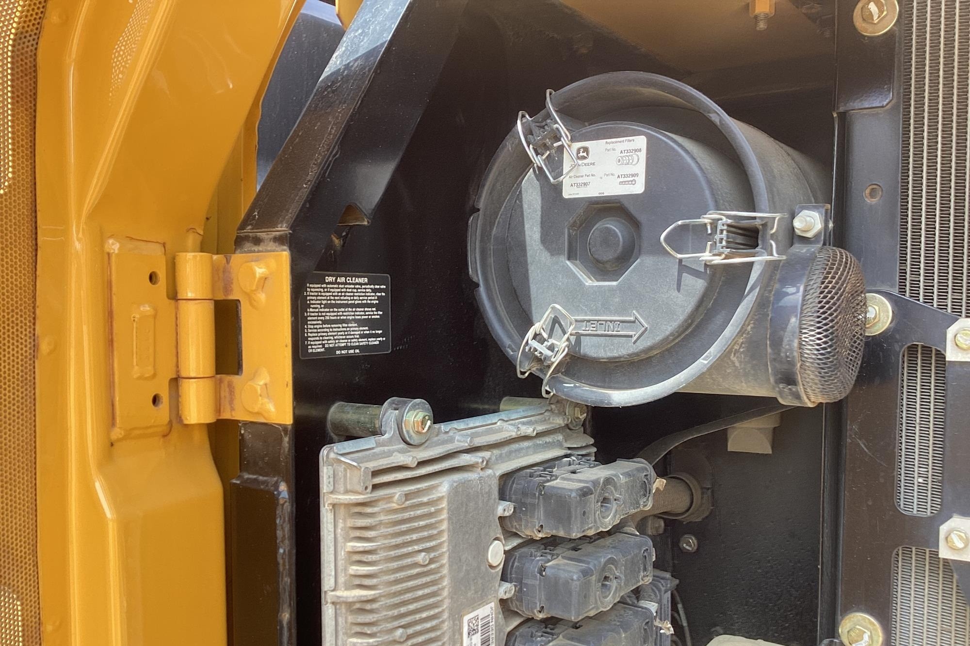 gallery 2014 John Deere 130G Excavator