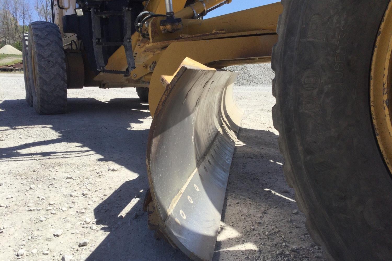 gallery 2011 Caterpillar 140M VHP Grader