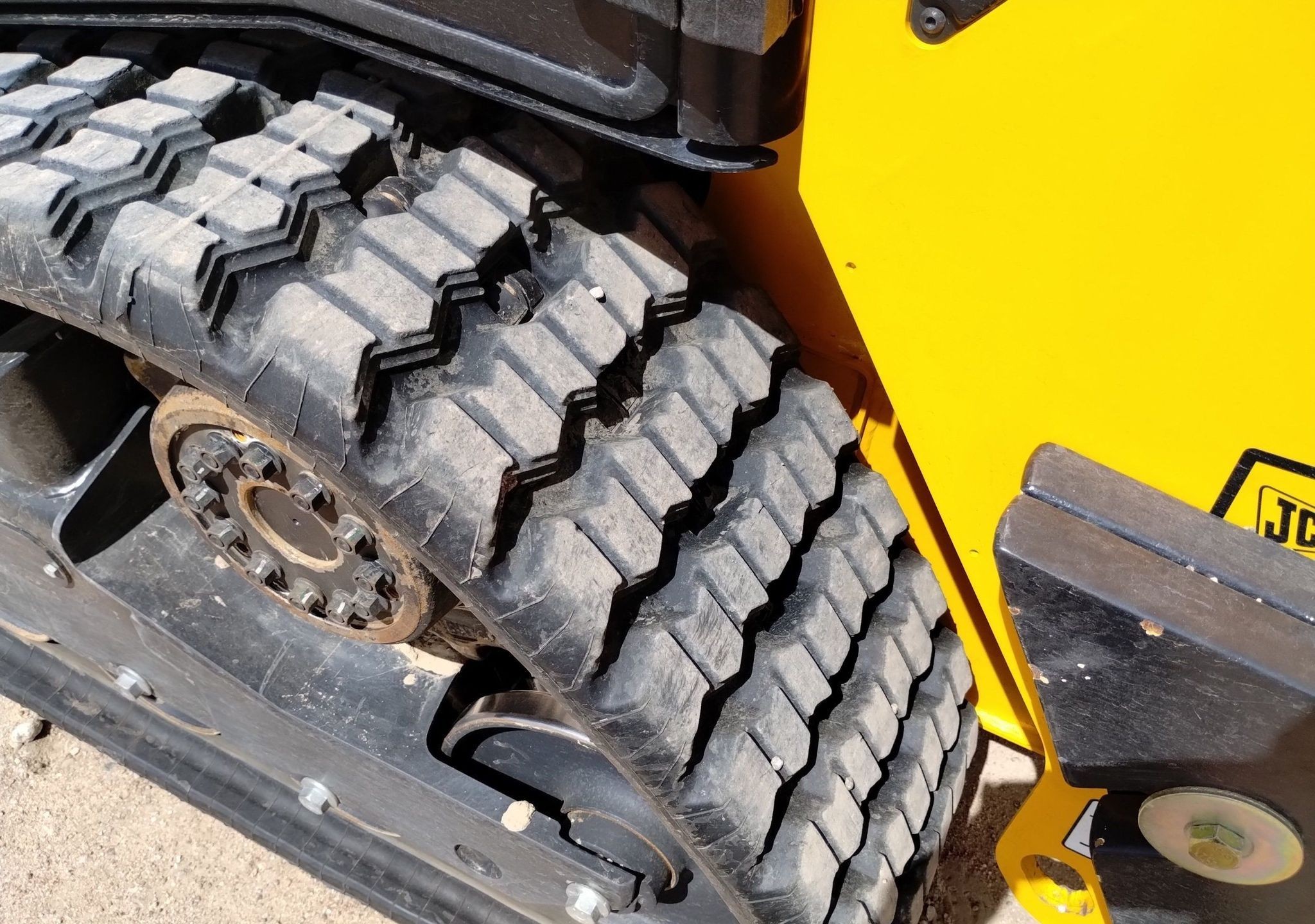 gallery 2021 JCB 215T Super tracked skid steer loader