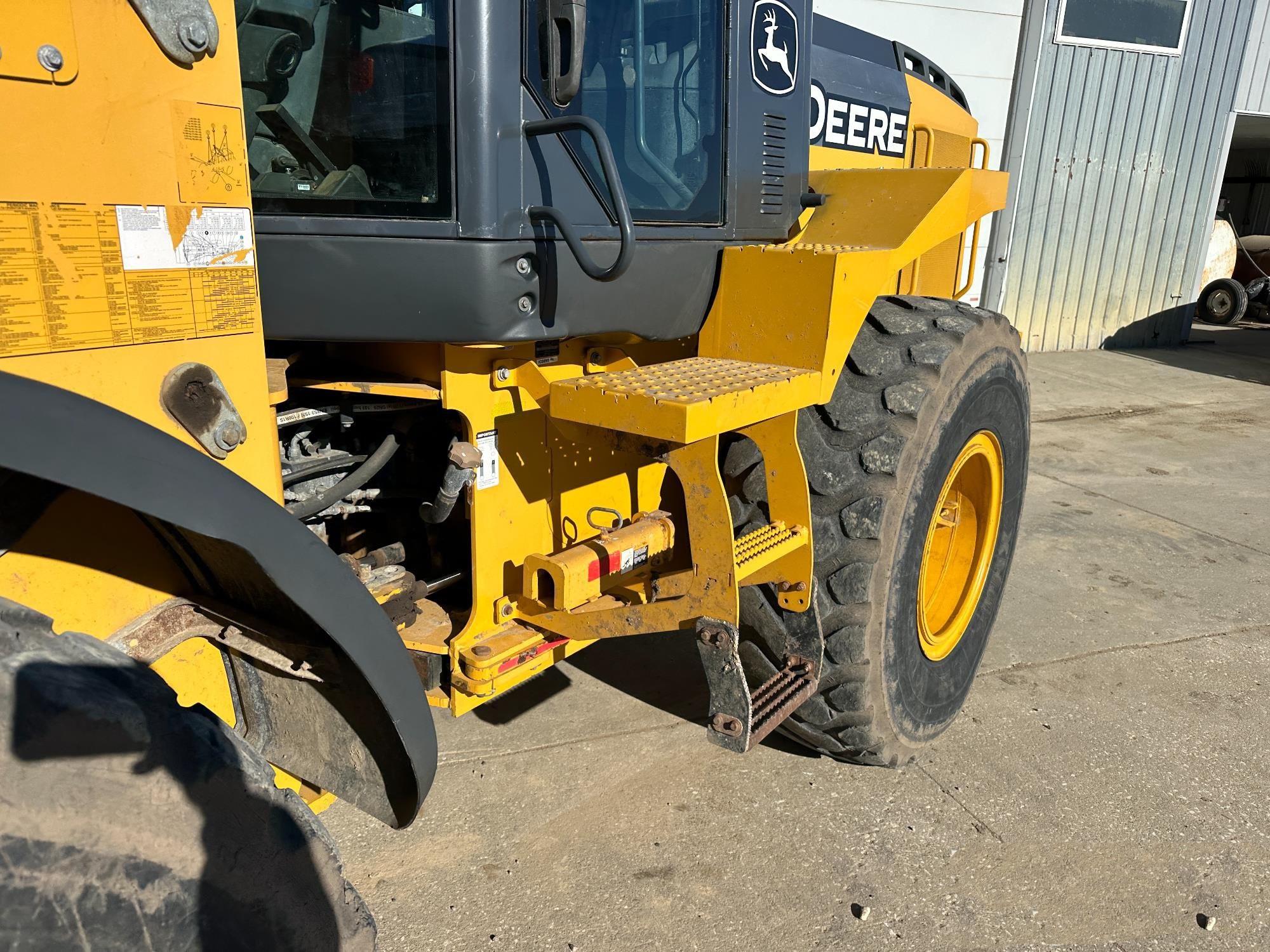 gallery 2015 John Deere 544K Wheel Loader WGrapple