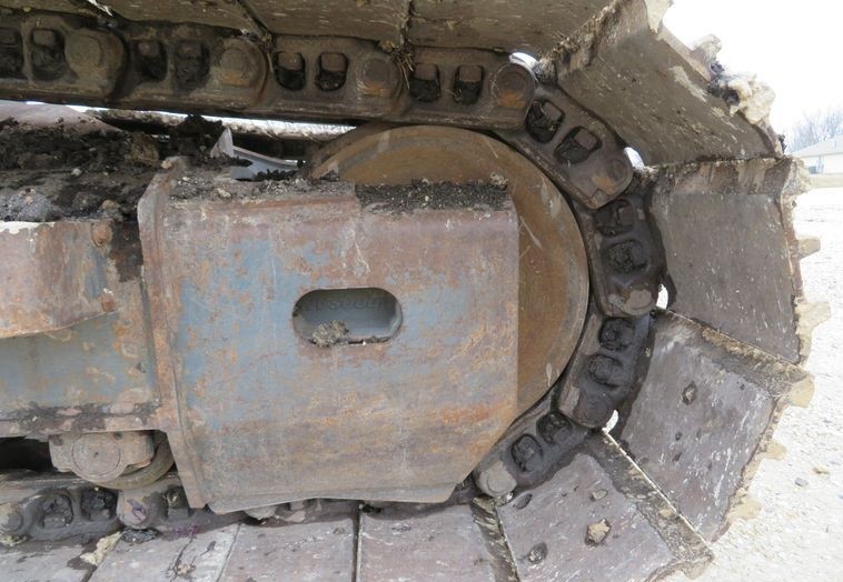 gallery 2014 Doosan DX225LC-3 excavator