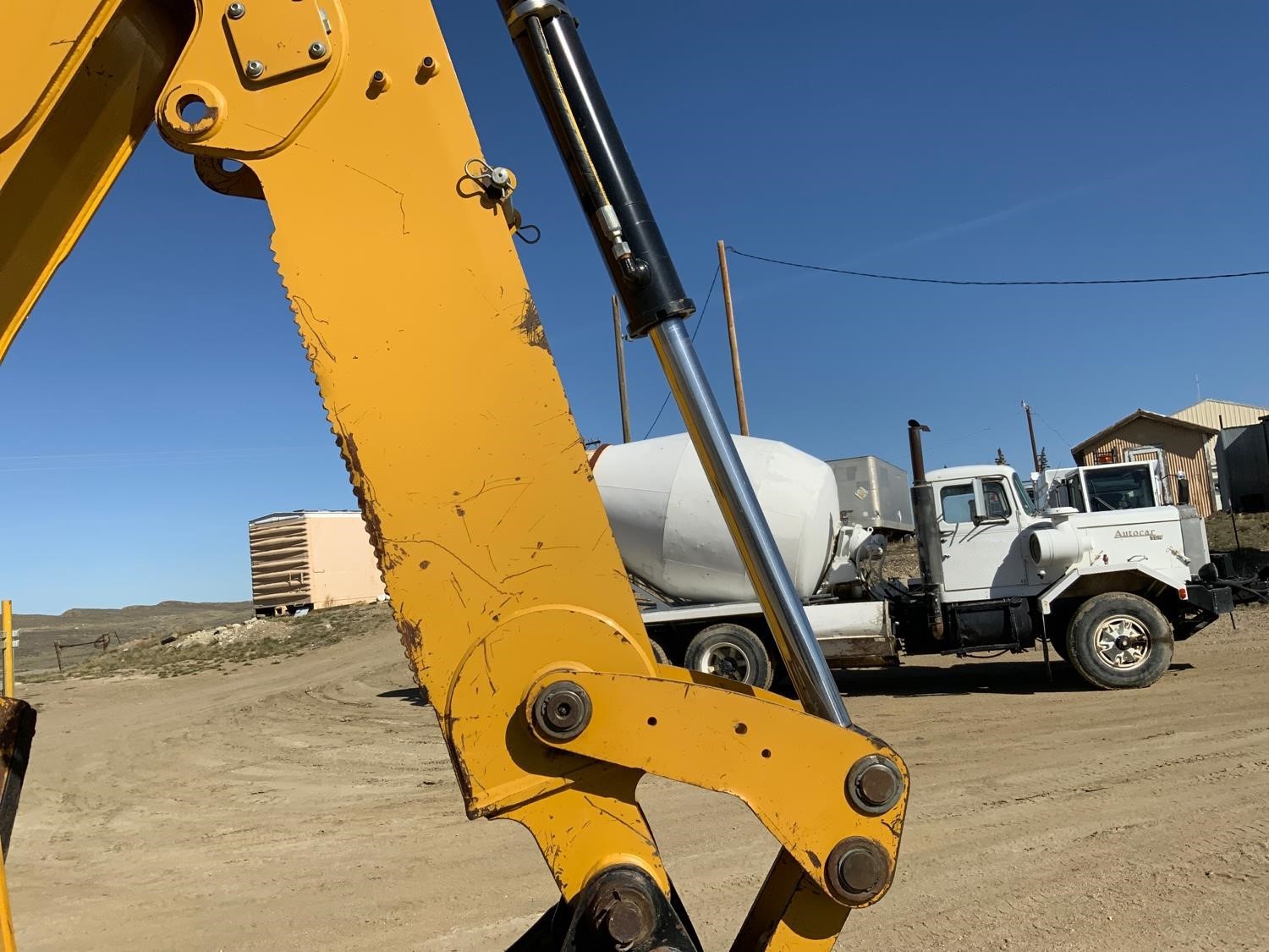 gallery 2011 Caterpillar 420E IT 4x4 Loader Backhoe