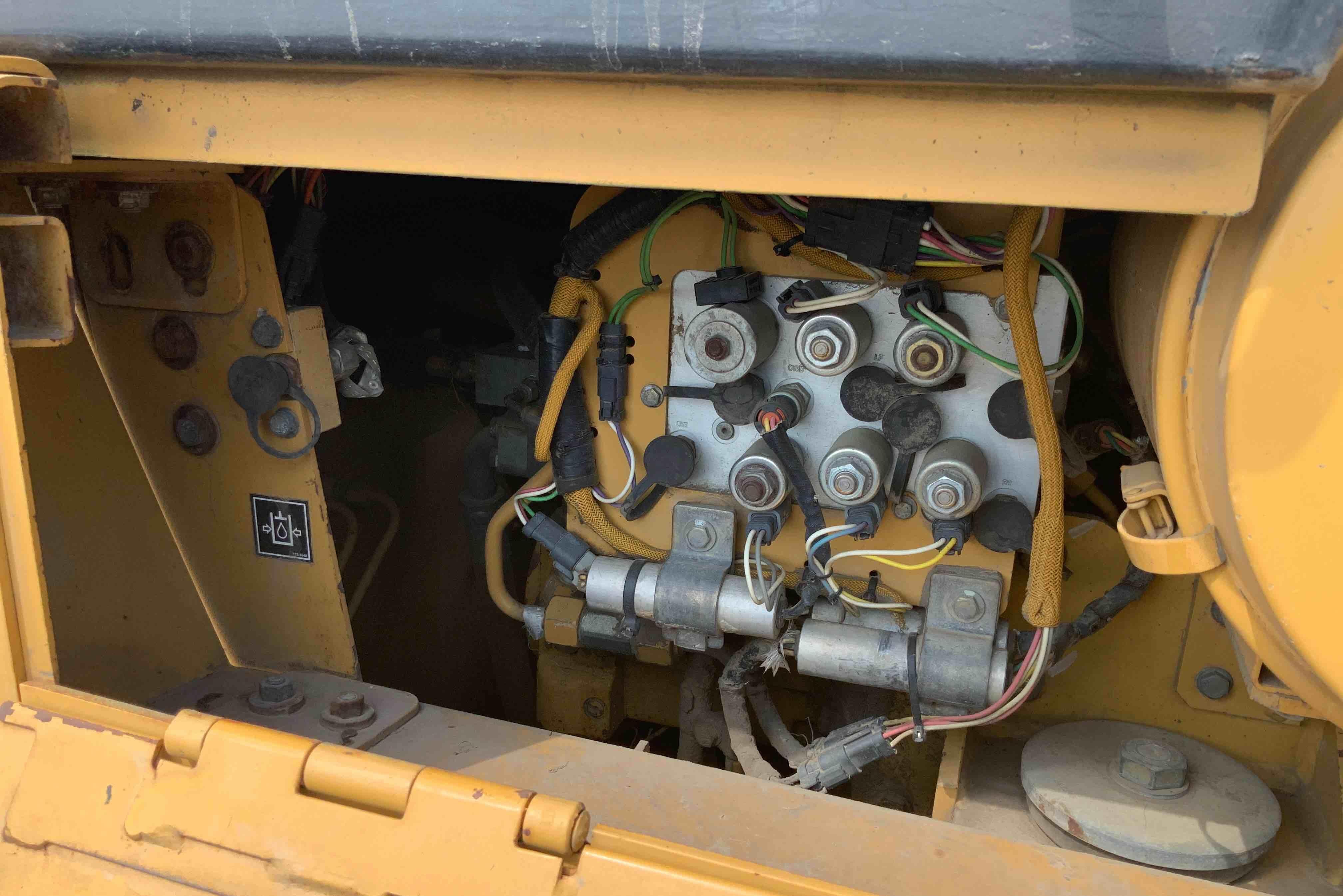 gallery 2002 Caterpillar 963C Track Loader
