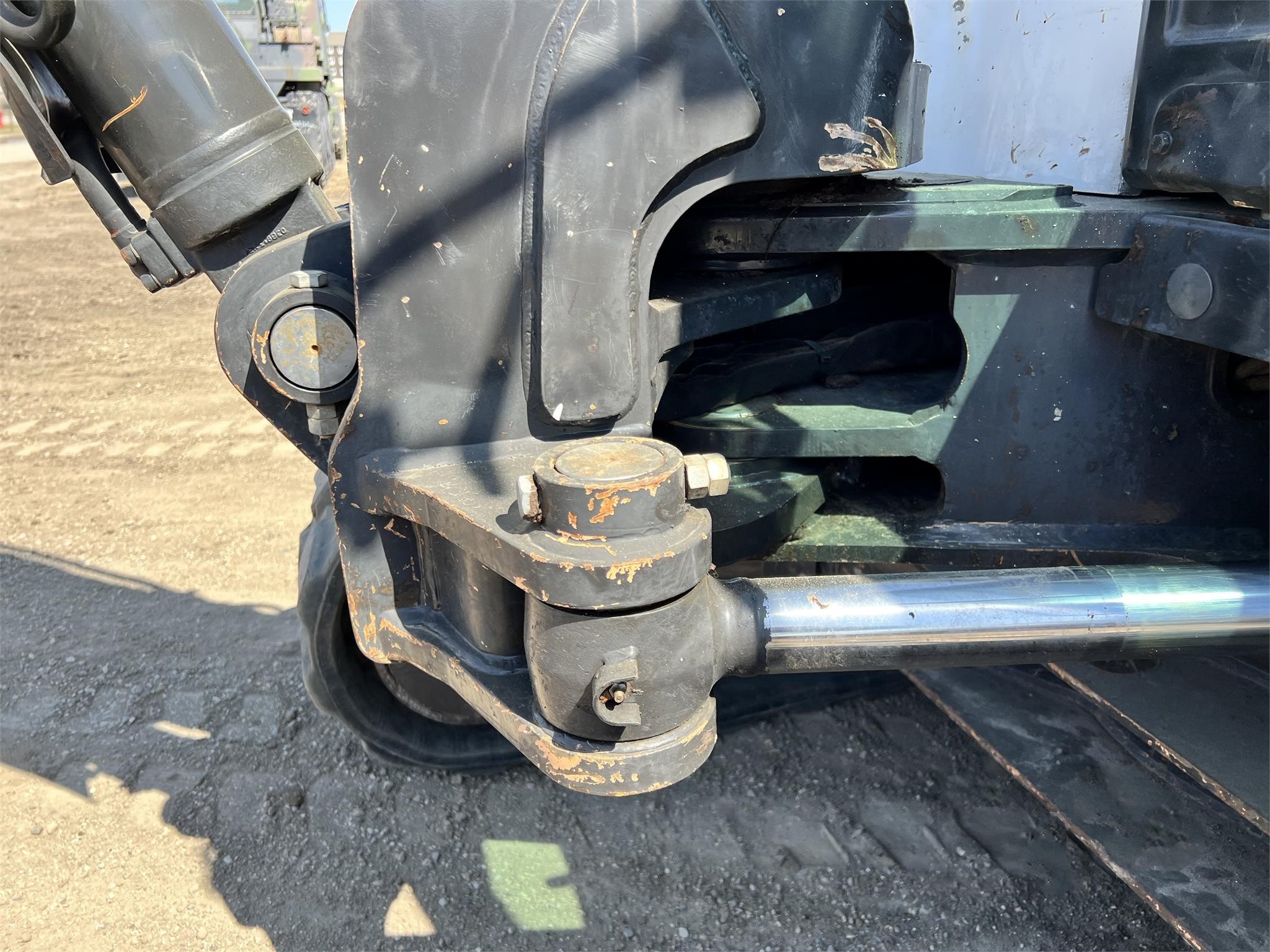 gallery 2016 BOBCAT E85  Mini Excavator