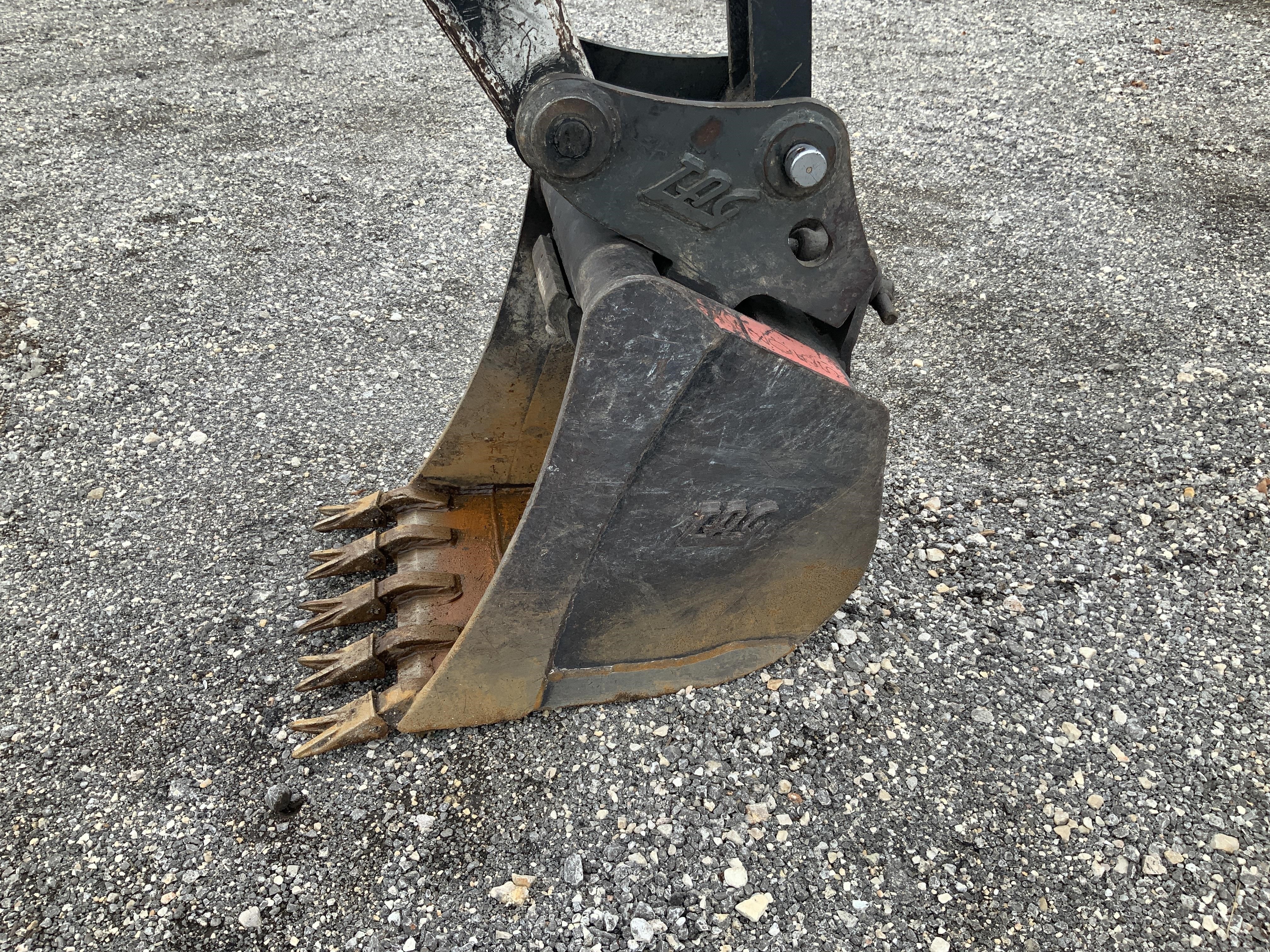 gallery 2014 Bobcat E85 Mini Excavator