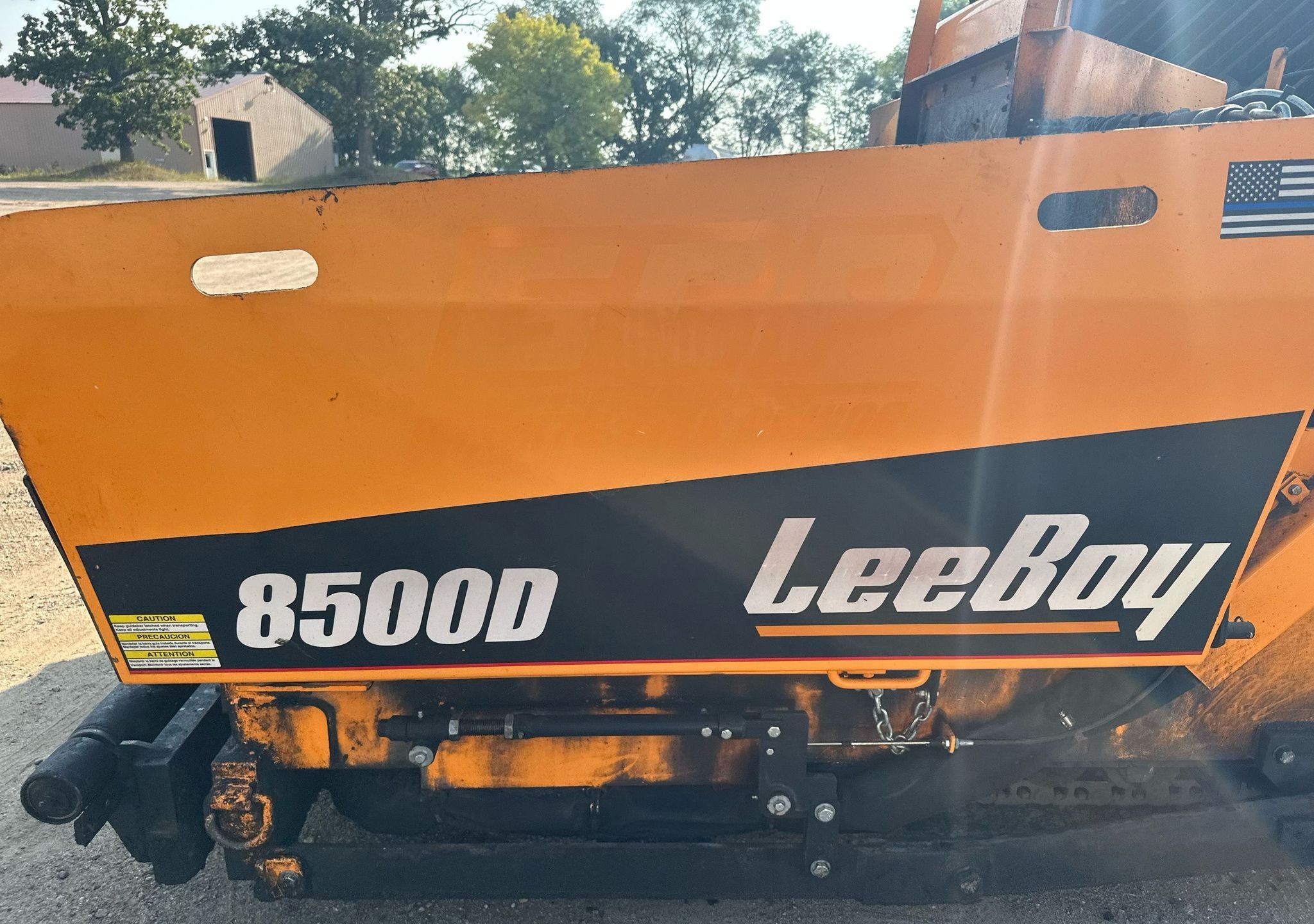 gallery 2018 LeeBoy 8500D paver