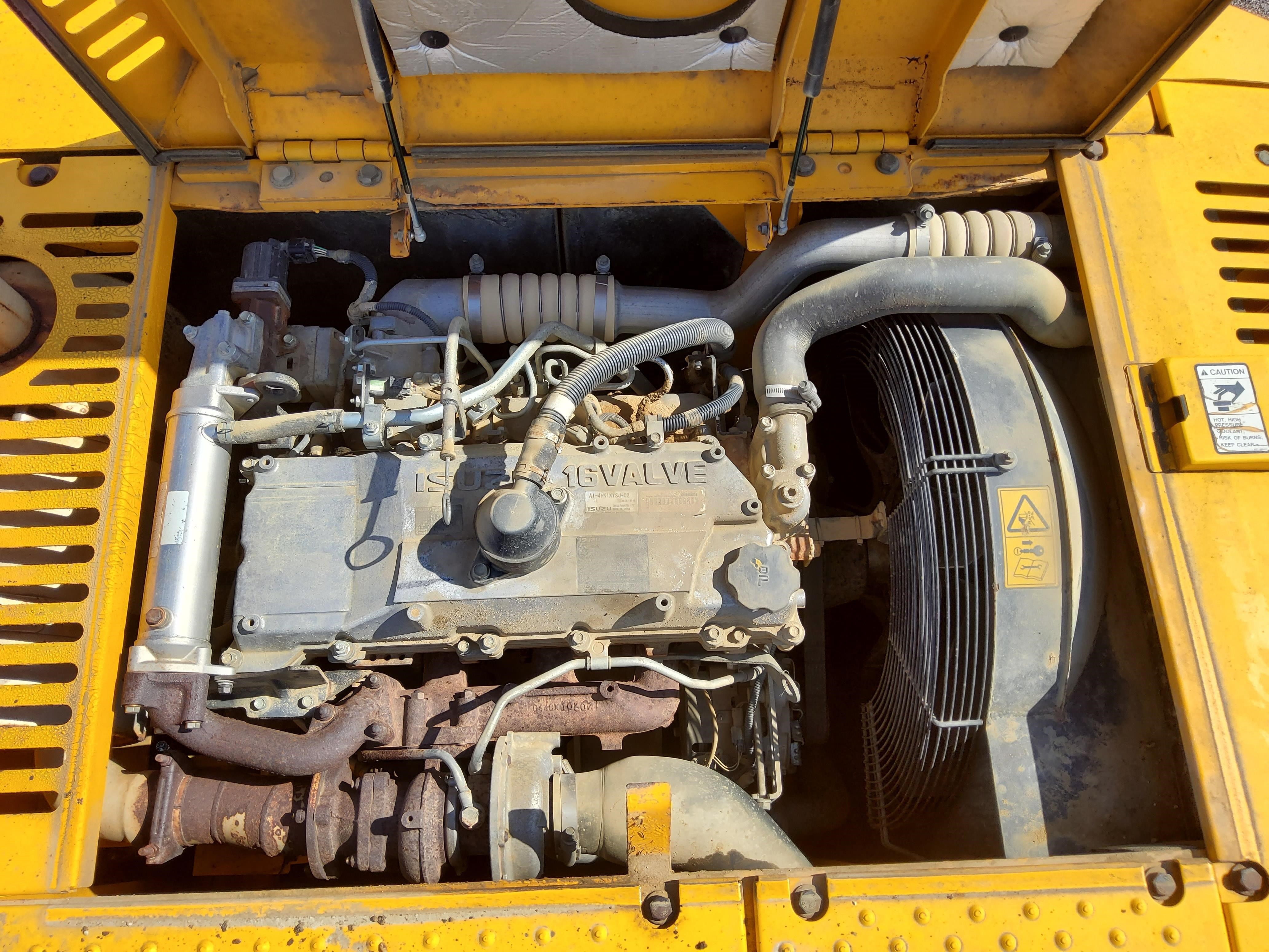 gallery 2011 JCB JS220LC Excavator