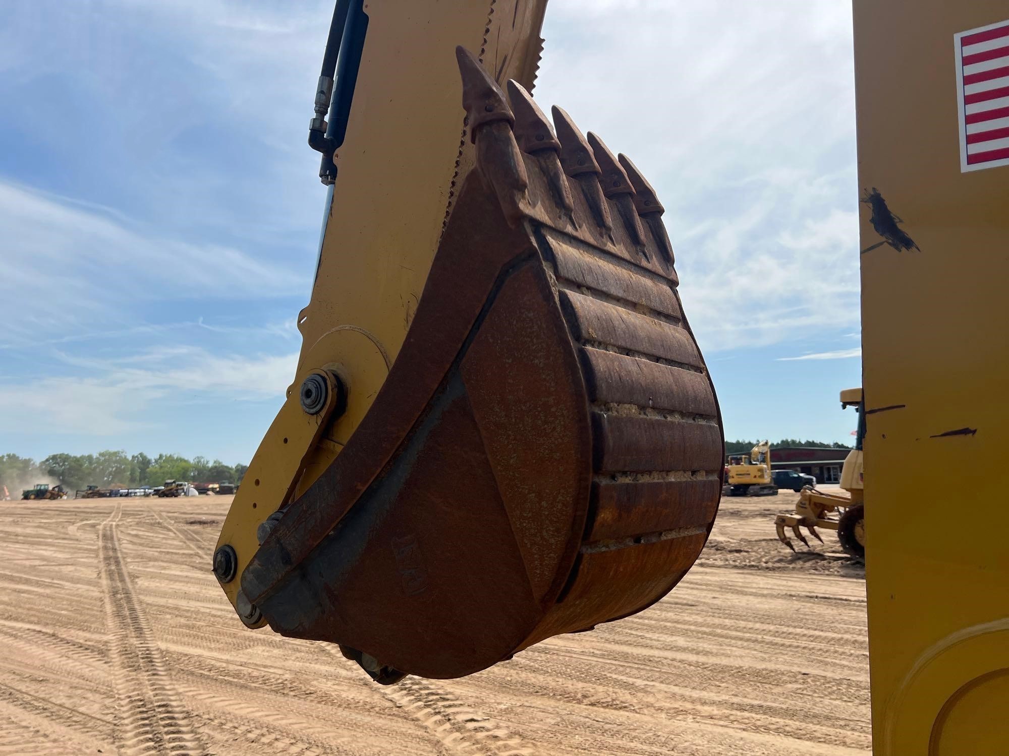 gallery 2019 Caterpillar  440 Backhoe
