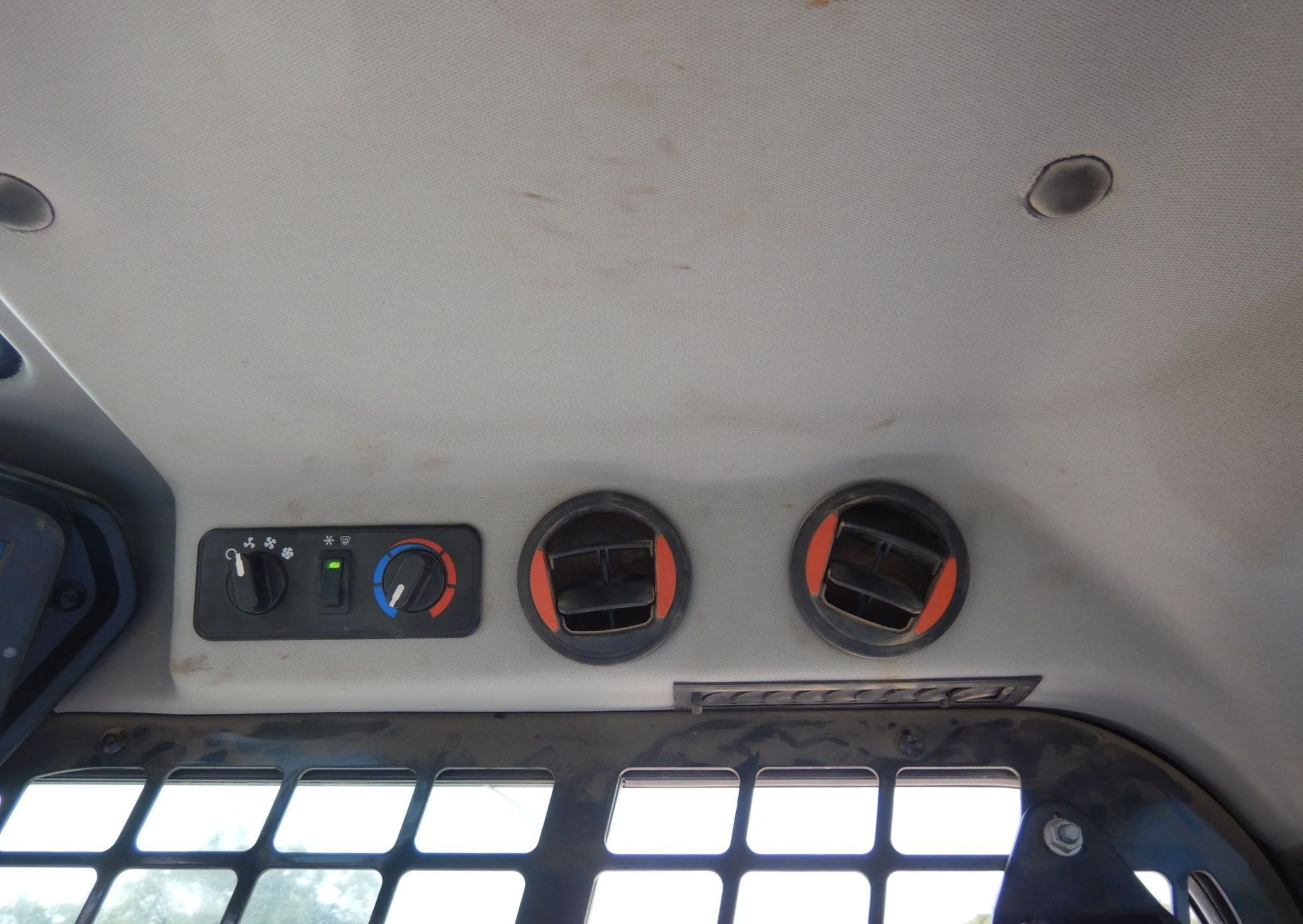 gallery 2020 Loader Bobcat T76 Skid Steer