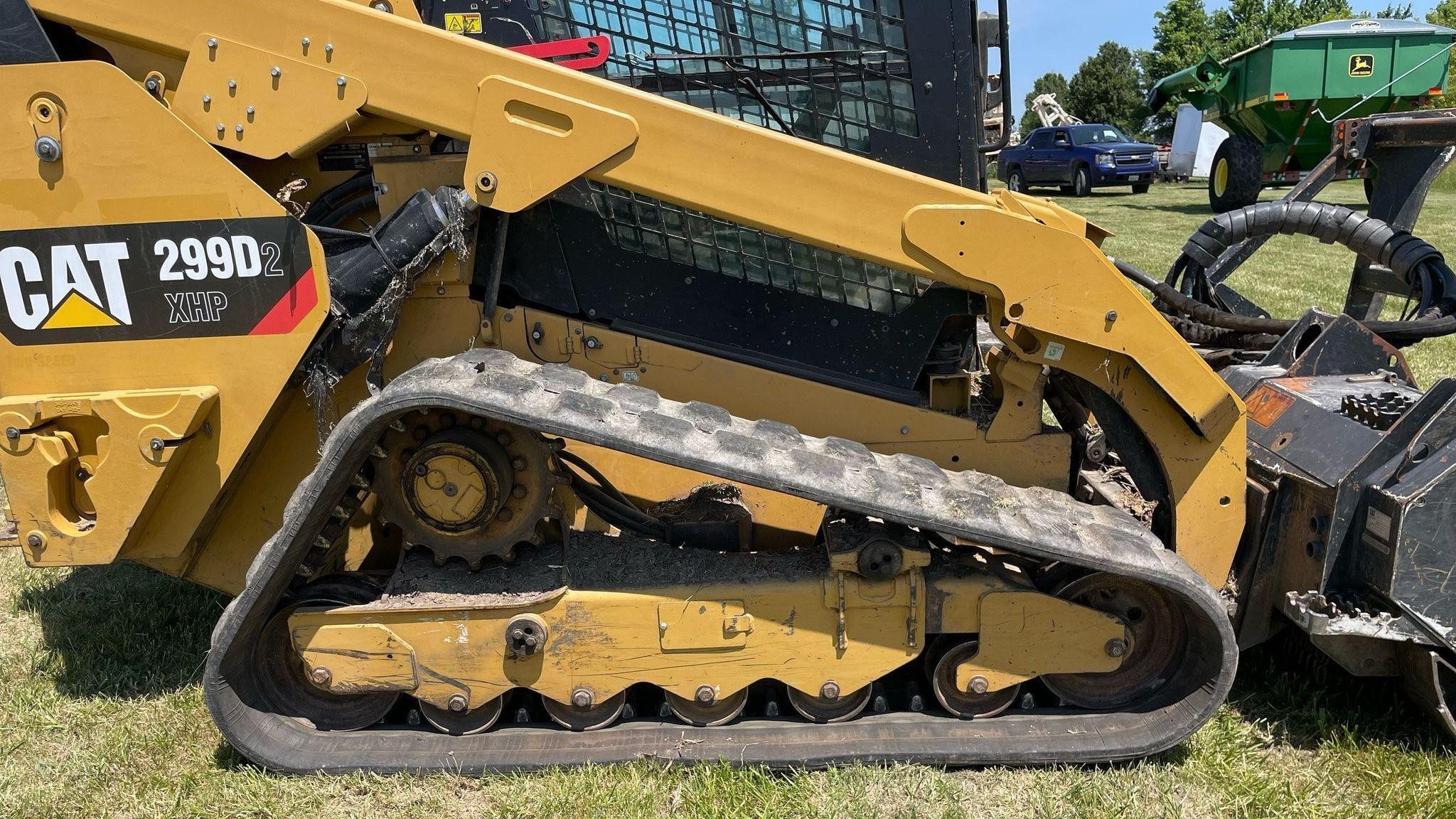 gallery 2017 Caterpillar 299D2XHP Skid Steer