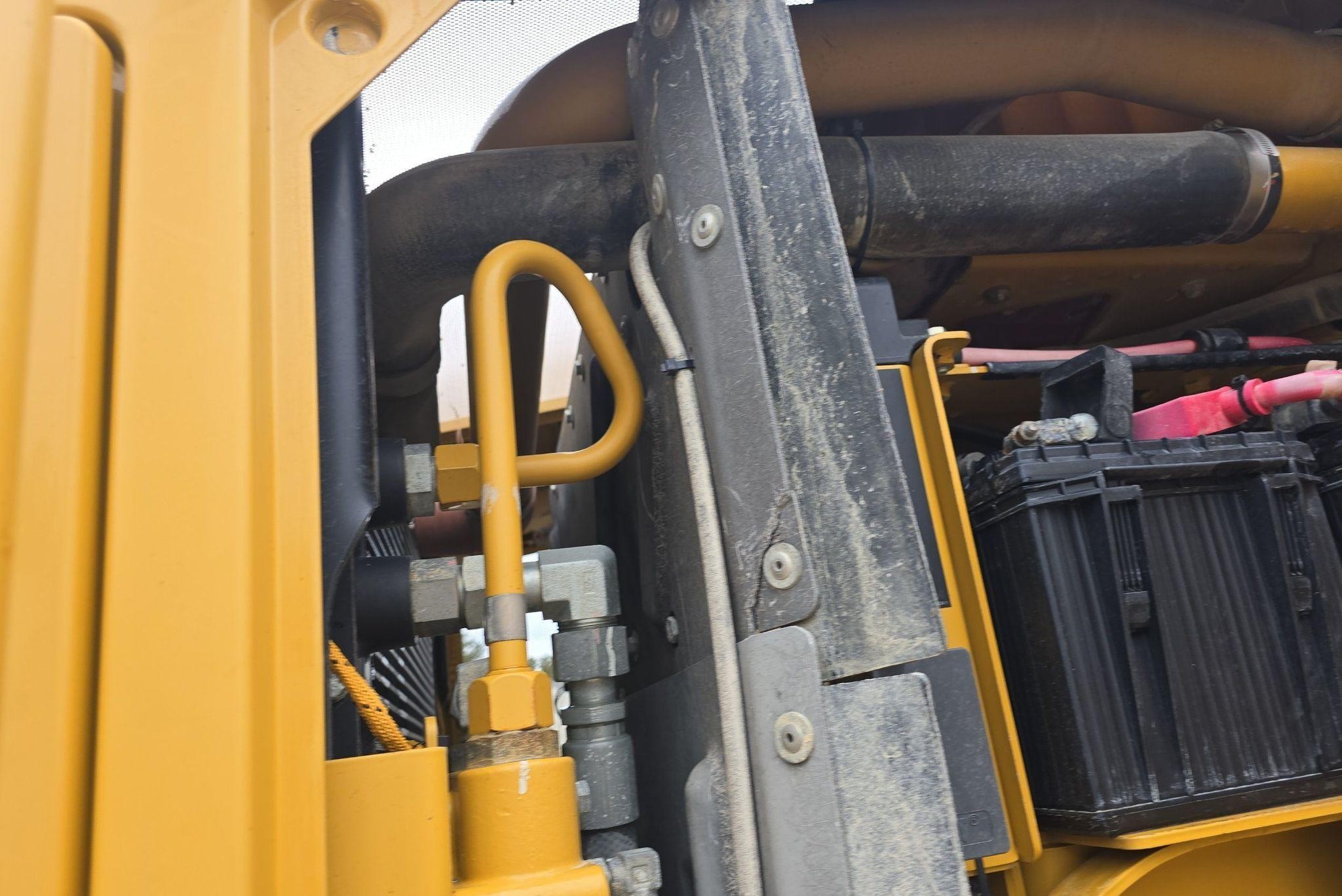 gallery 2012 Caterpillar 140M2 motor grader