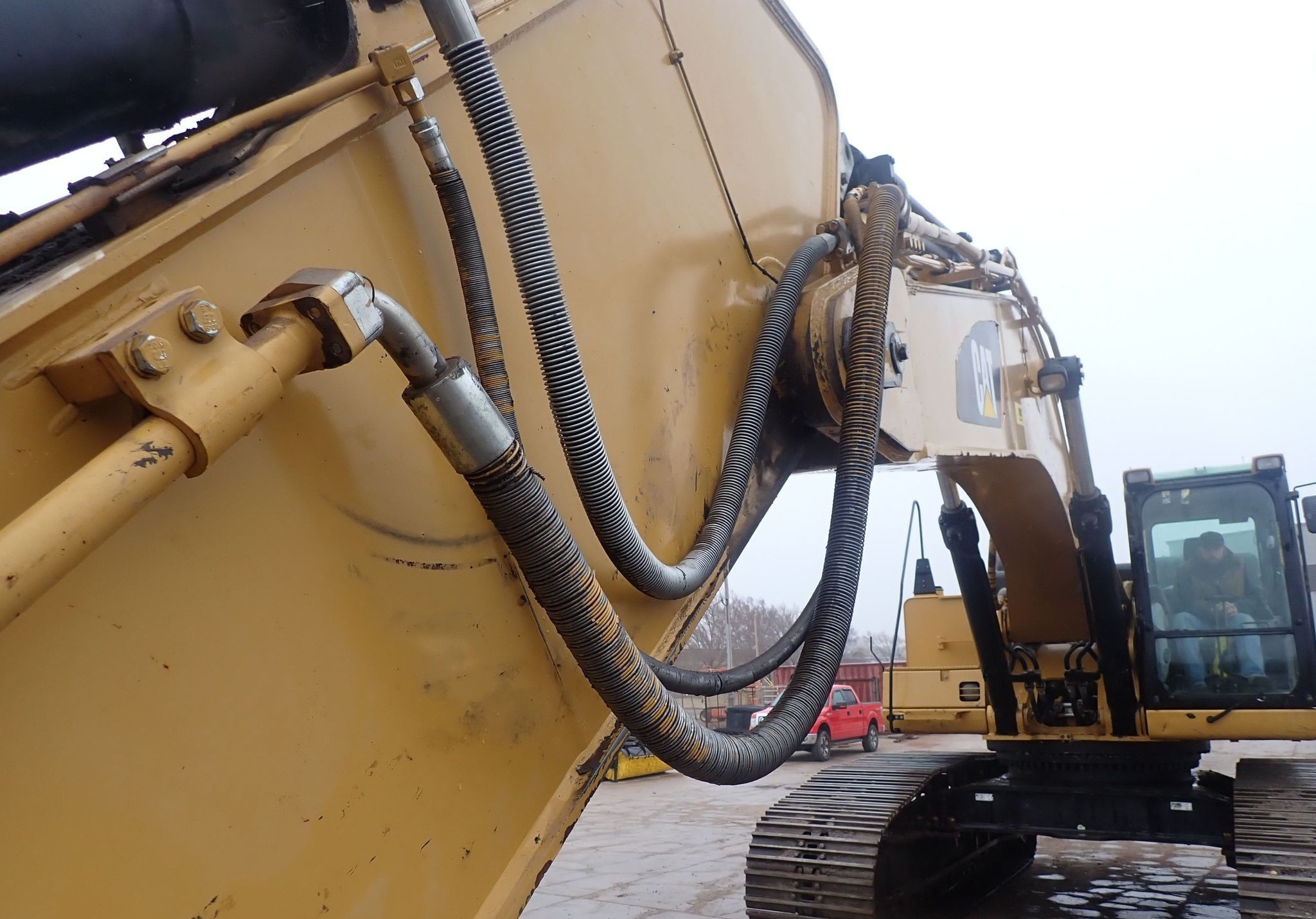 gallery 2011 Caterpillar 345D L excavator