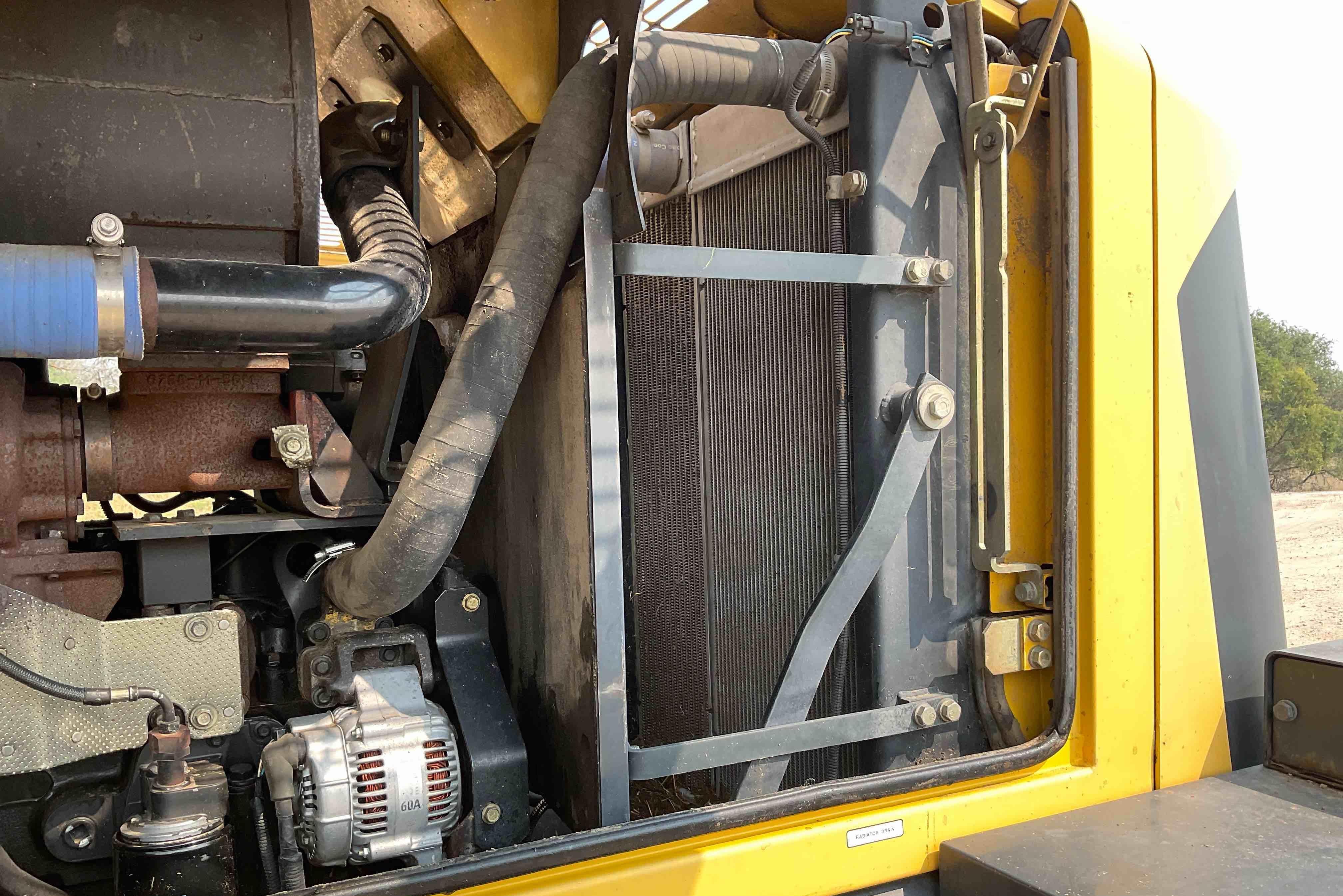 gallery 2008 Komatsu WA320-5L Wheel Loader W/Grapple