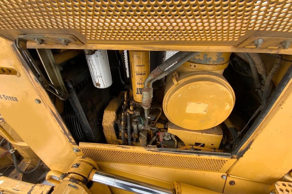 gallery 2005 Caterpillar D6N LGP Crawler Dozer