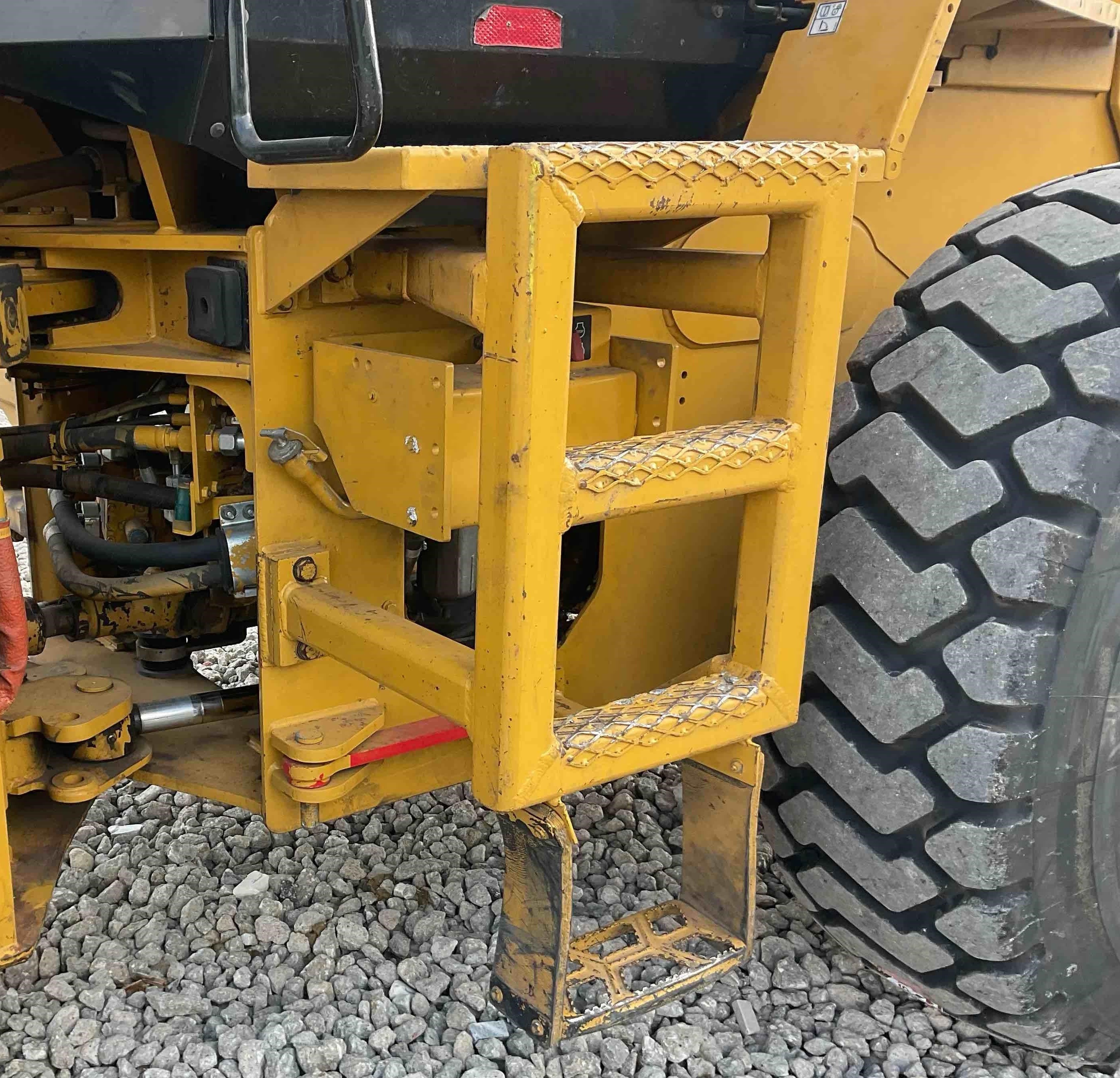 gallery 2016 Caterpillar 938M Wheel Loader