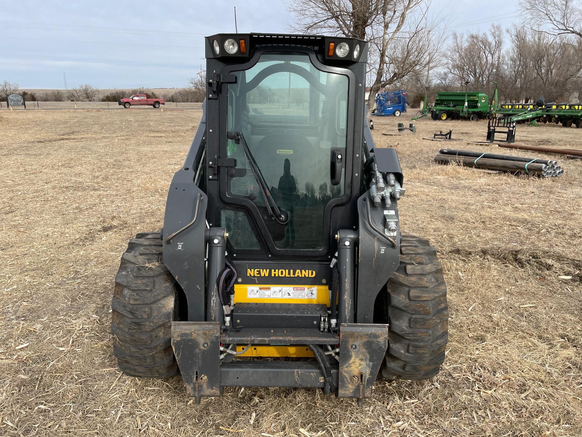 gallery 2020 New Holland L328 Skid Steer