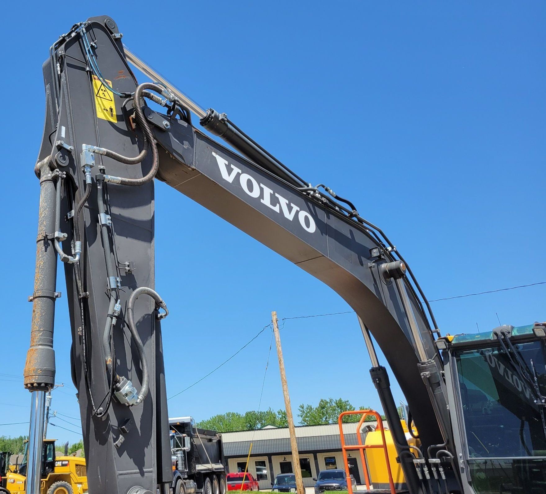 gallery 2020 Volvo EC160EL excavator