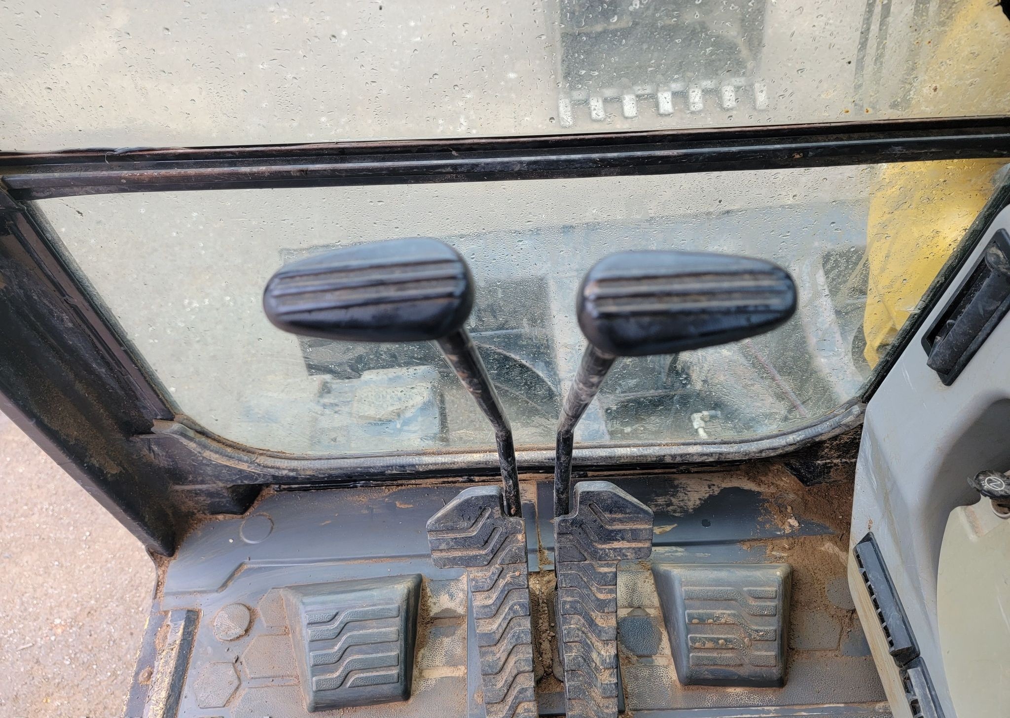 gallery 2014 Caterpillar 308E2 CR mini excavator