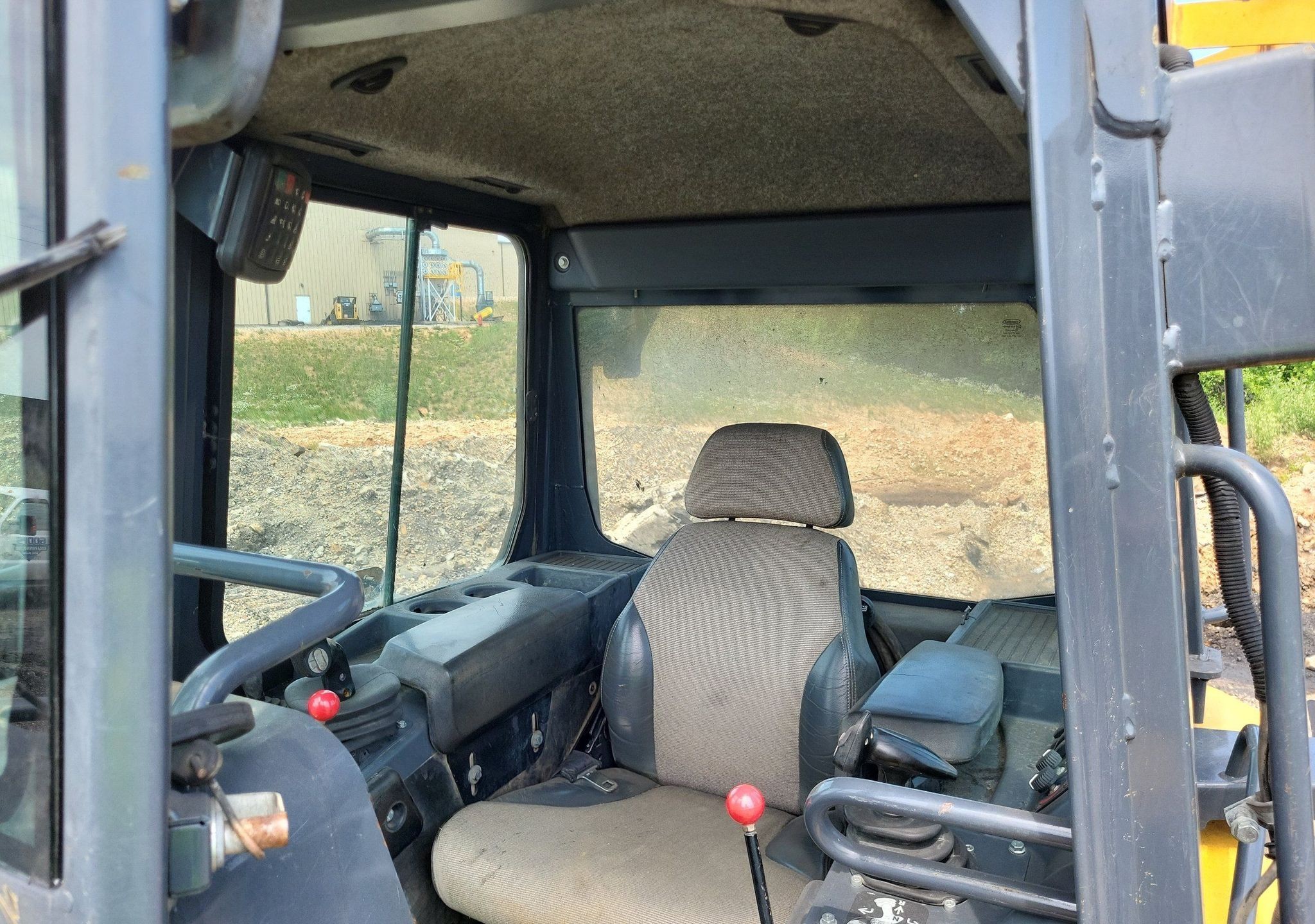 gallery 2015 John Deere 700K LGP dozer